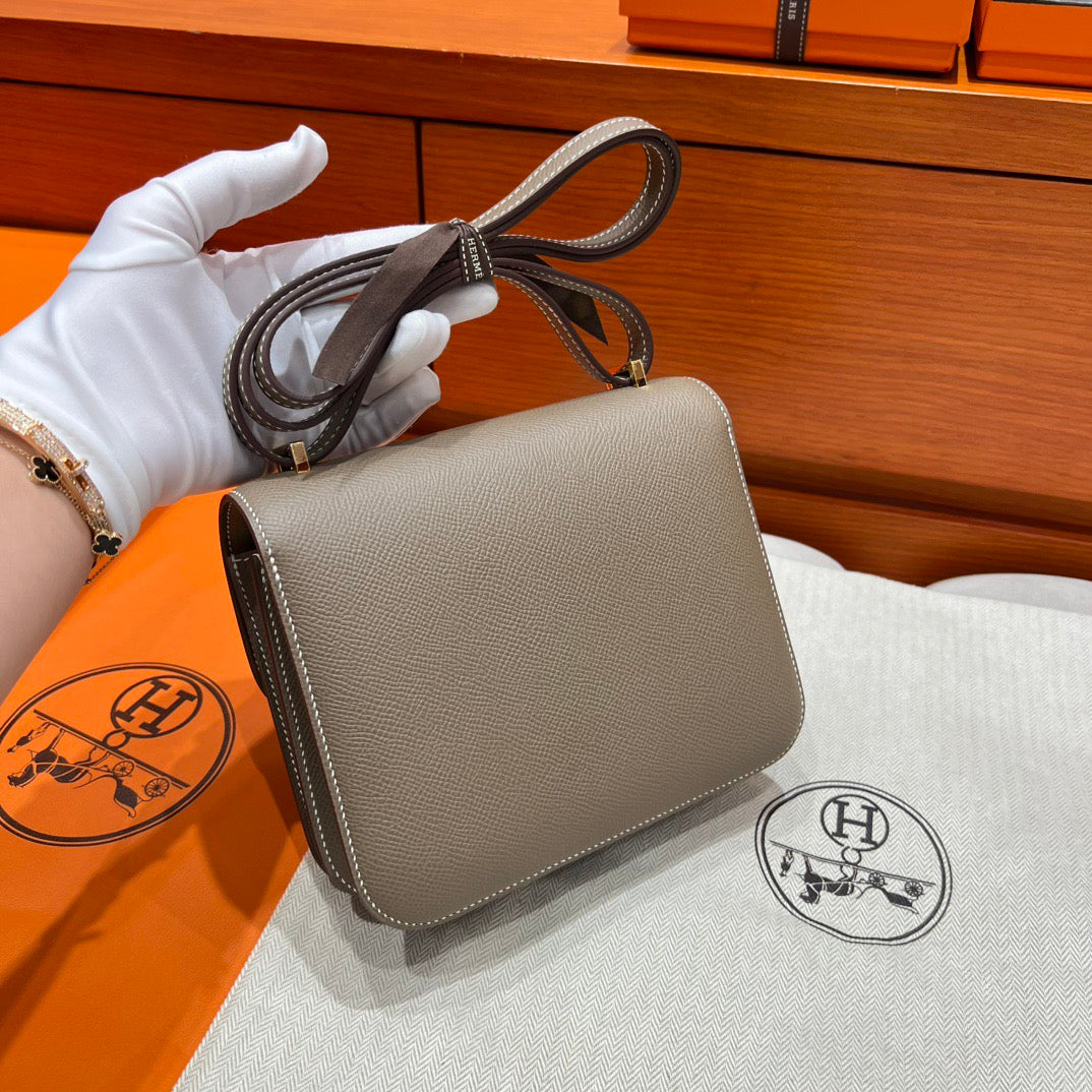 Hermes Constance 19