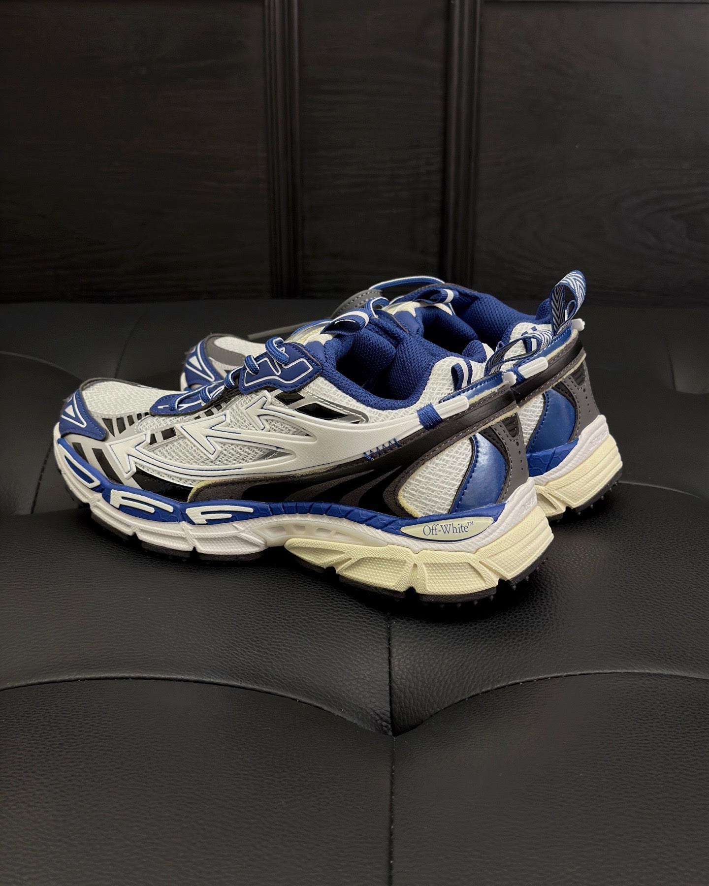 Off-White ODSY 1000 Sneaker