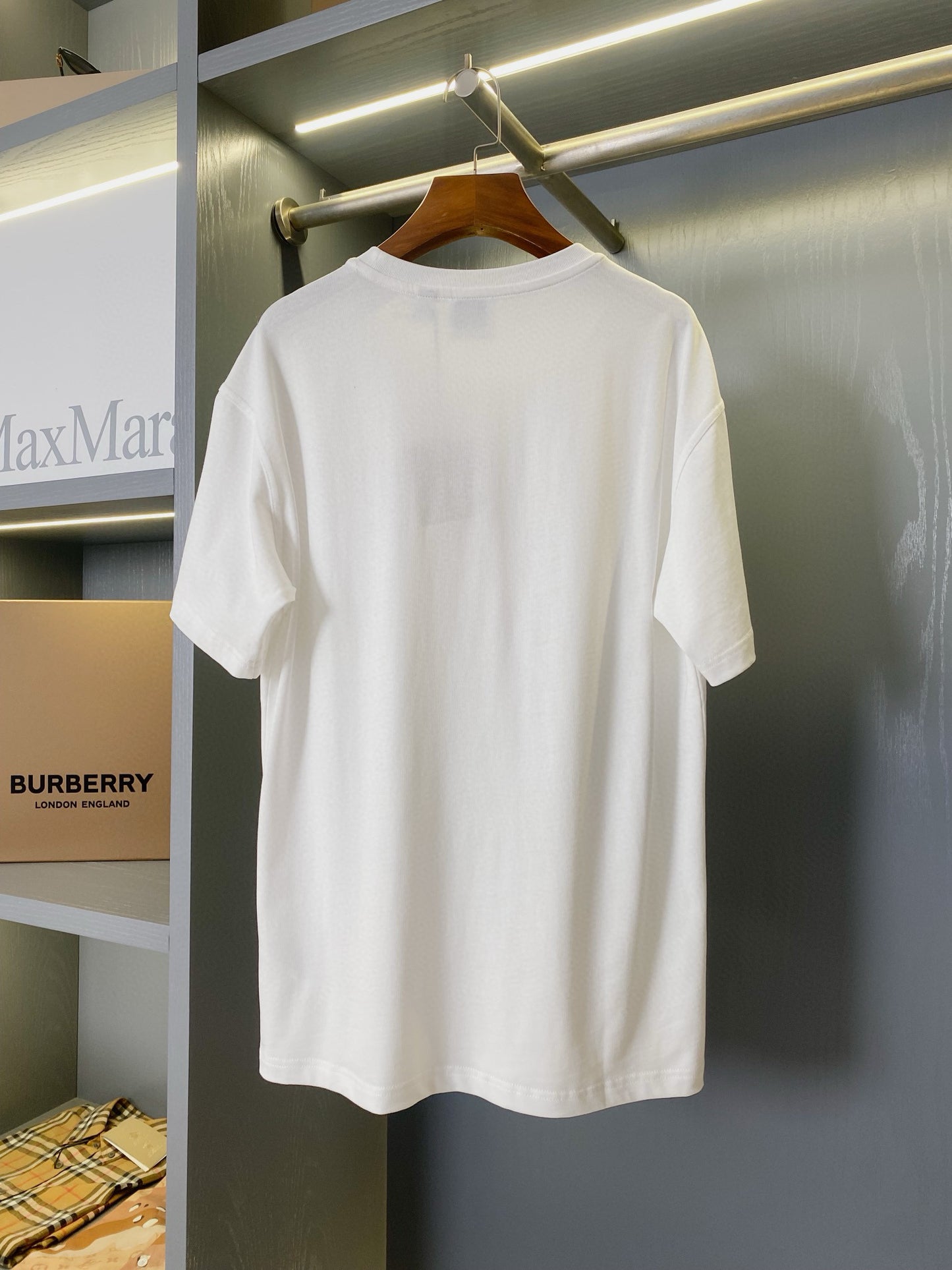 Burberry T-Shirt