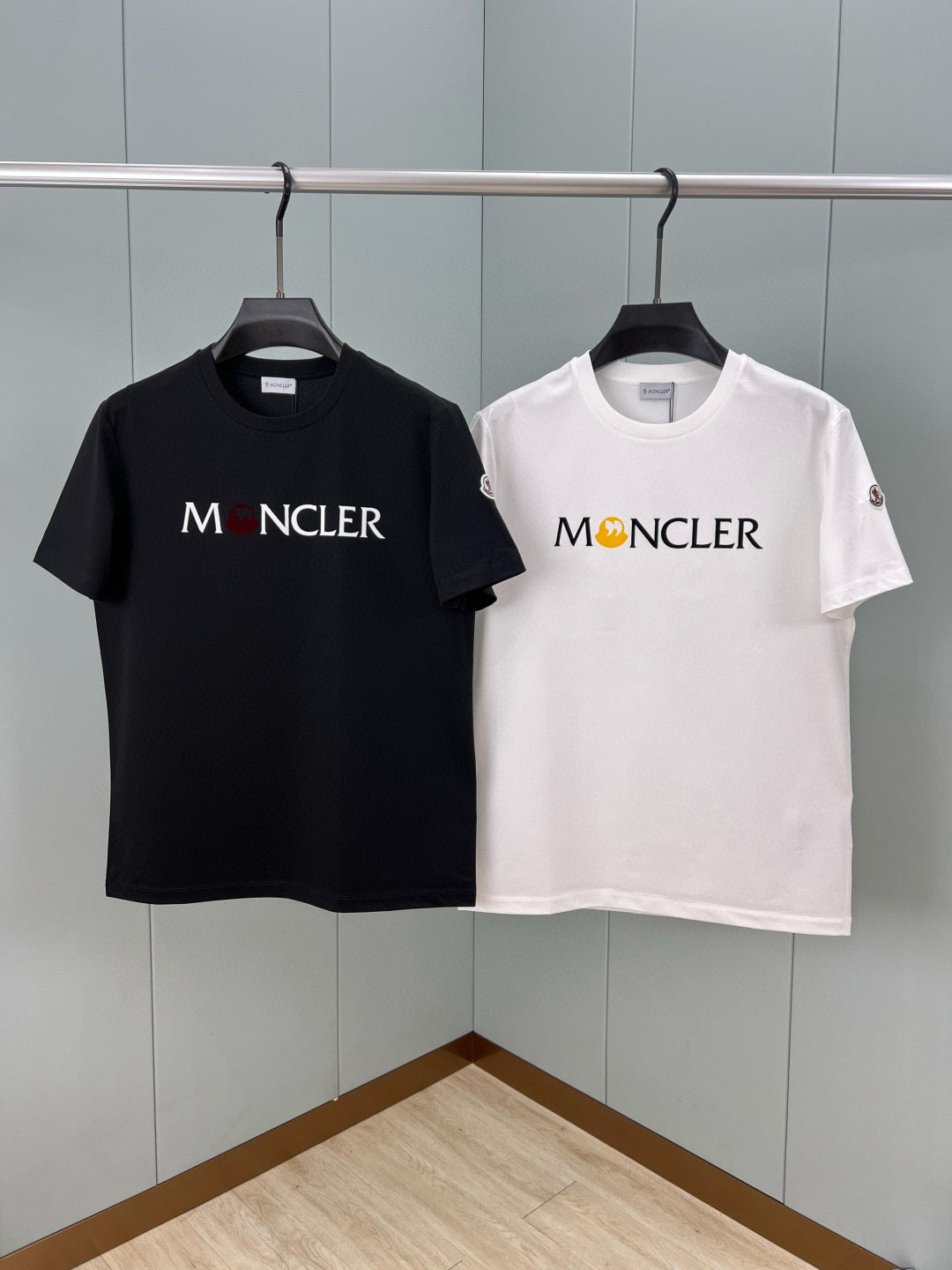 Moncler T-Shirt