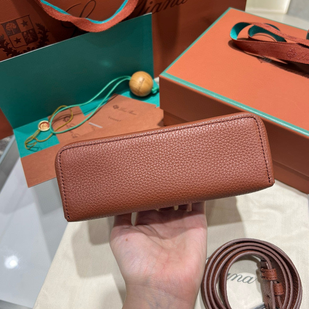 Loro Piana 16 Classic Bag