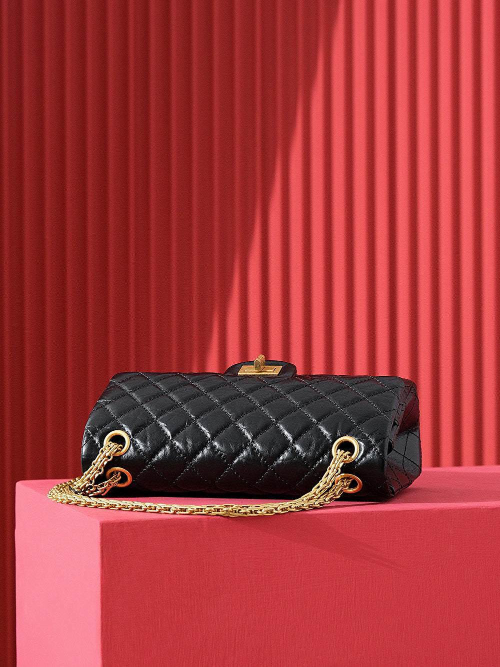Chanel CF 2.55Bag (16x24x7.5cm)