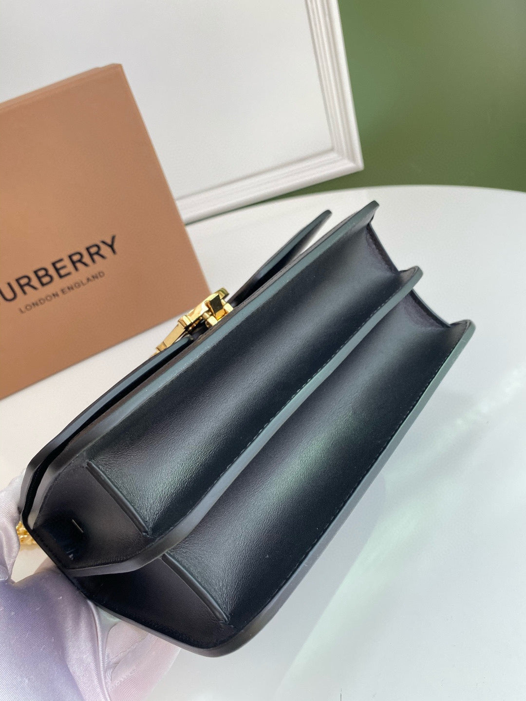 Burberry Small TB Bag(21CM*6CM*16CM)