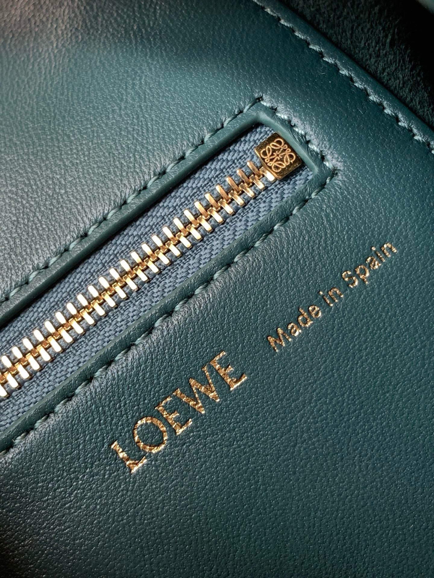 Loewe Squeeze Leather