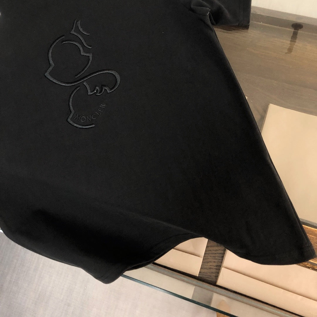 Moncler T-shirt
