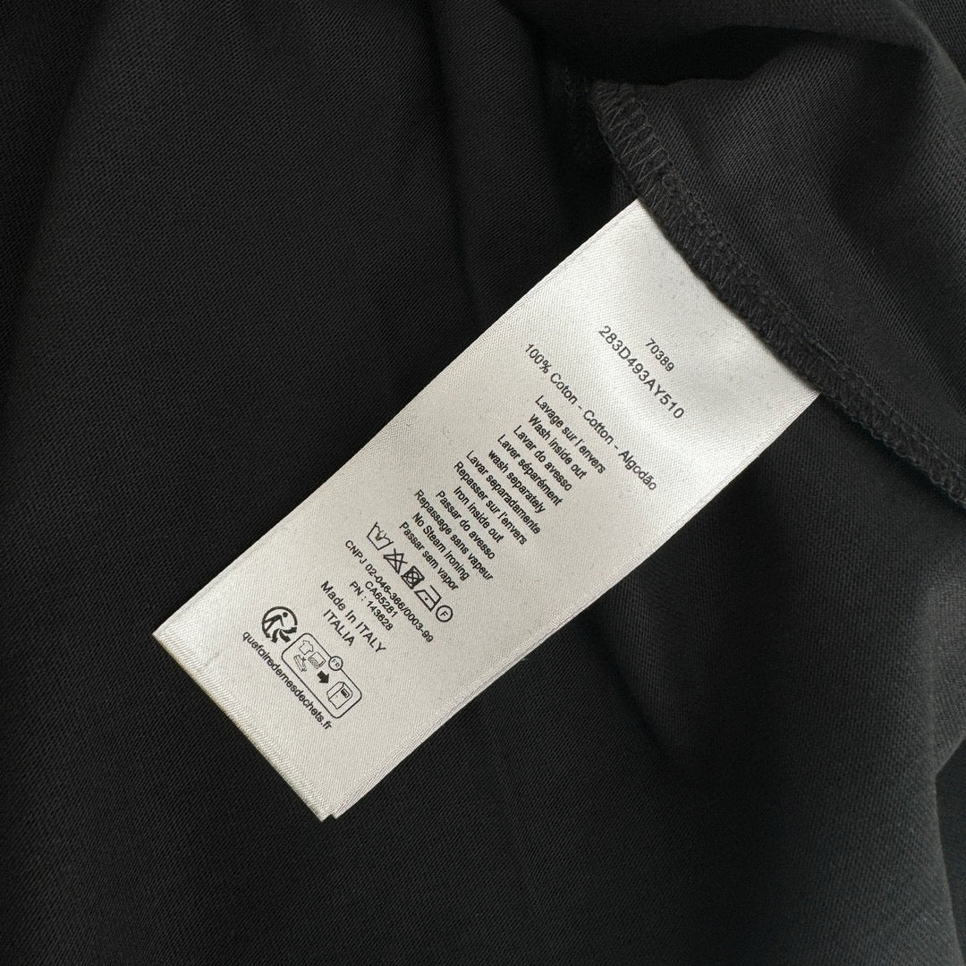Dior T-shirt