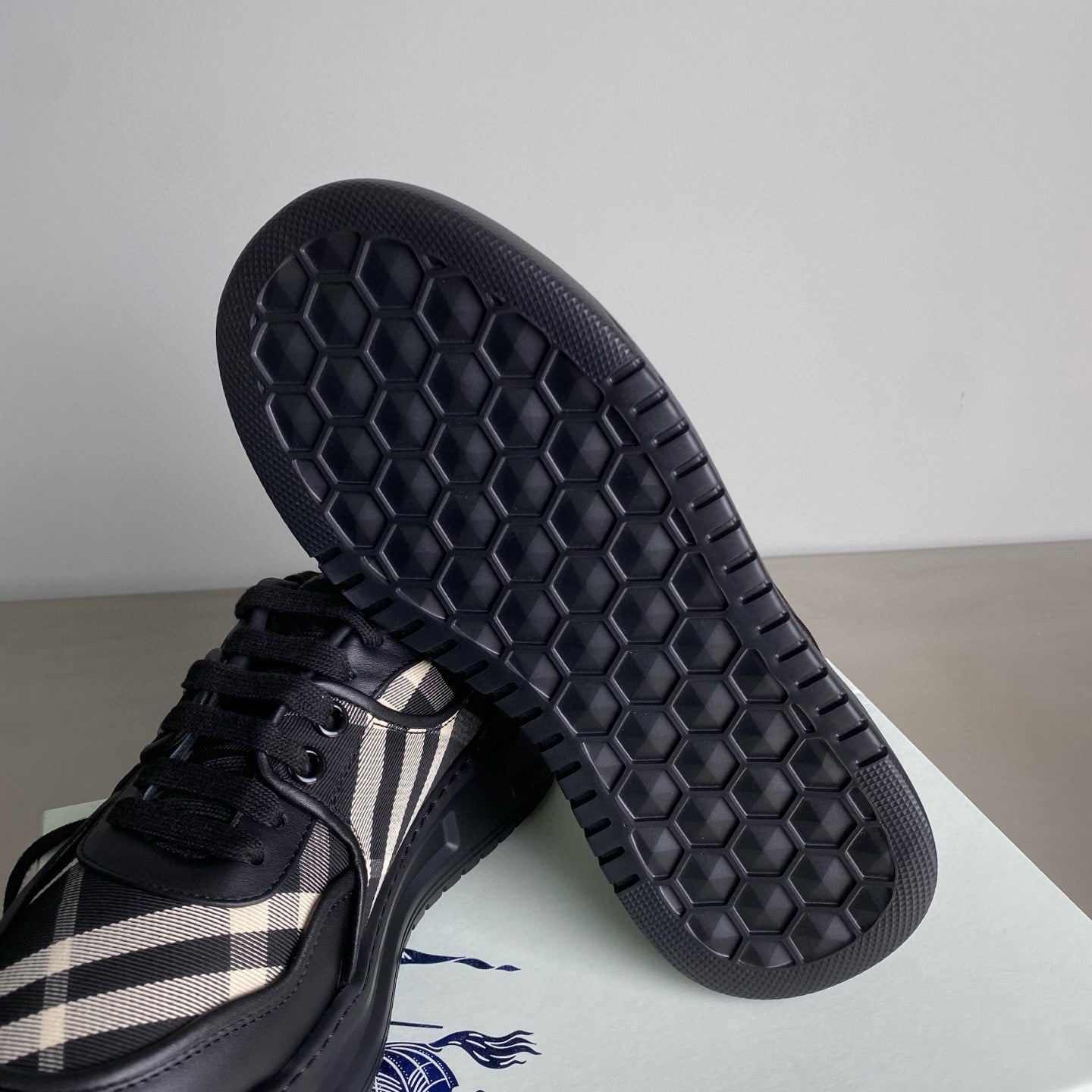 Burberry Sneakers