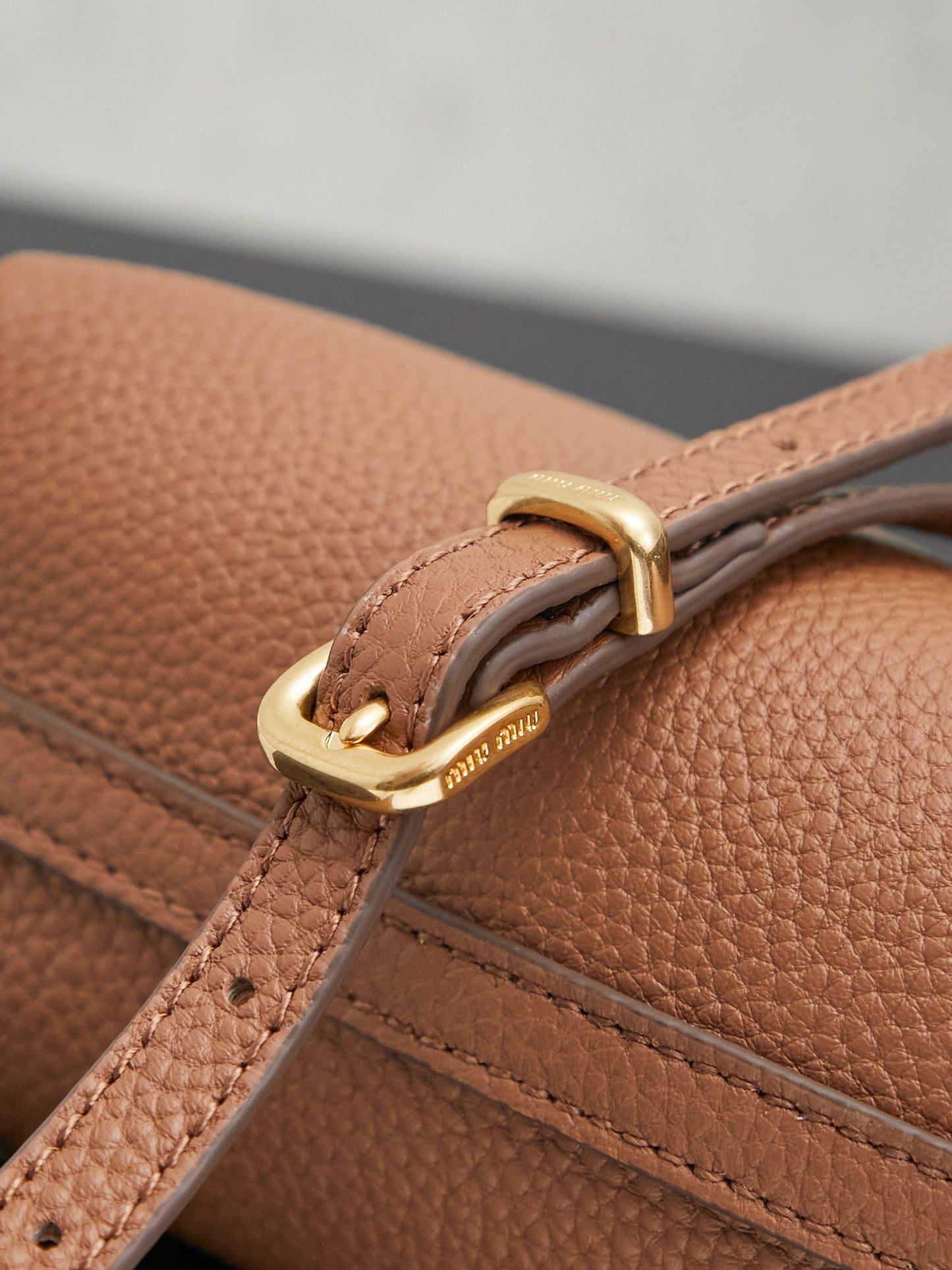 Miu Miu Cross Body Bag 18x10x7cm