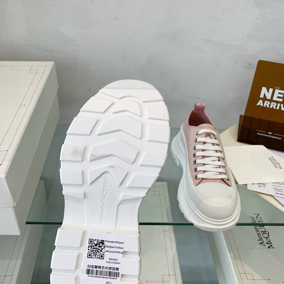 Alexander McQueen Sneakers