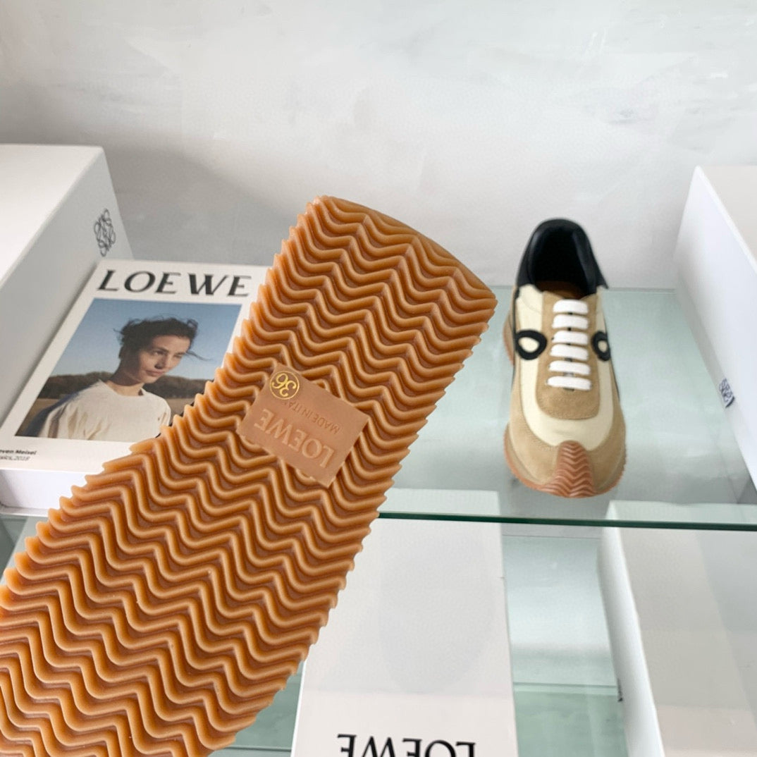 Loewe Sneakers