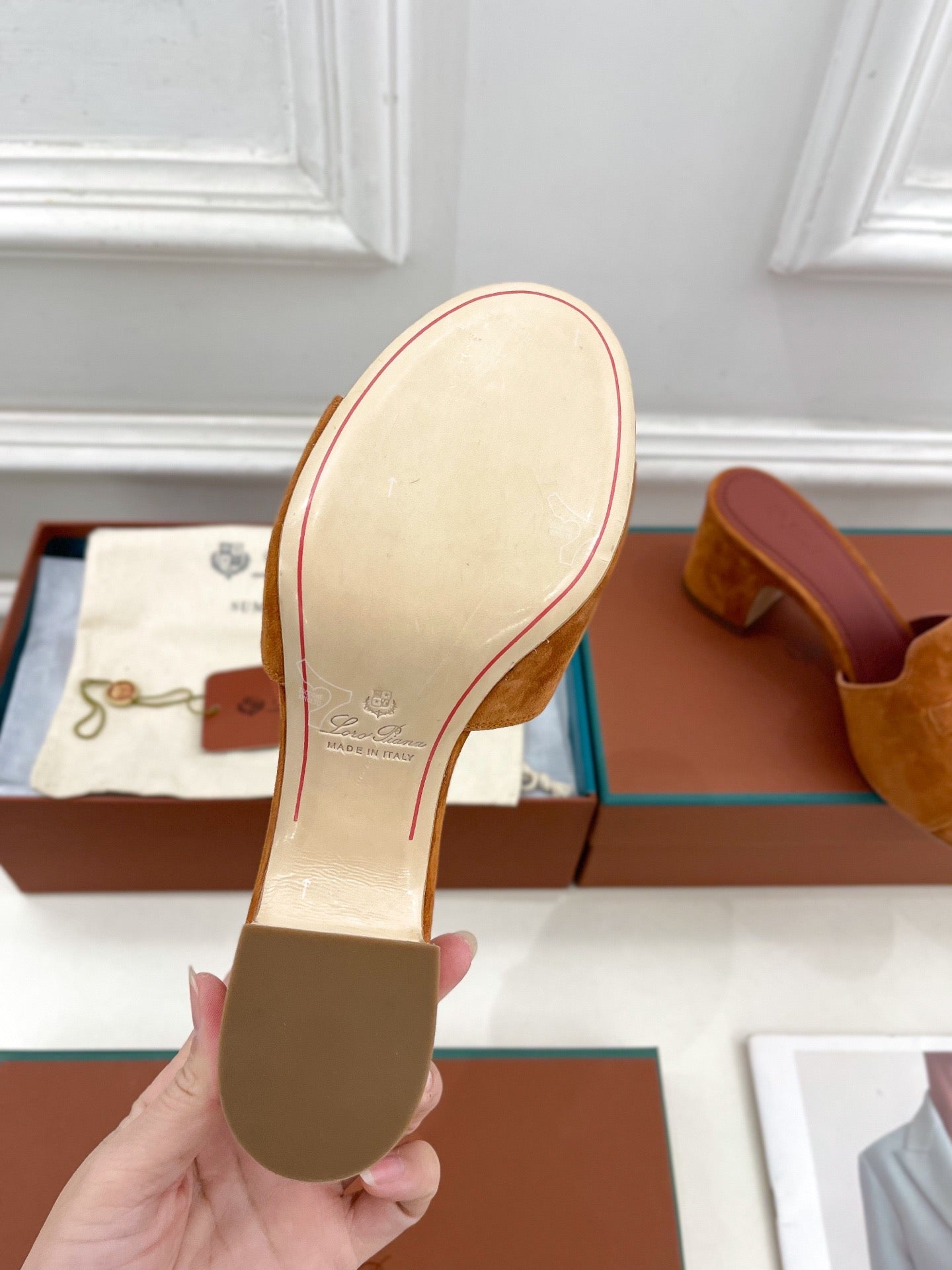 LP Sandals