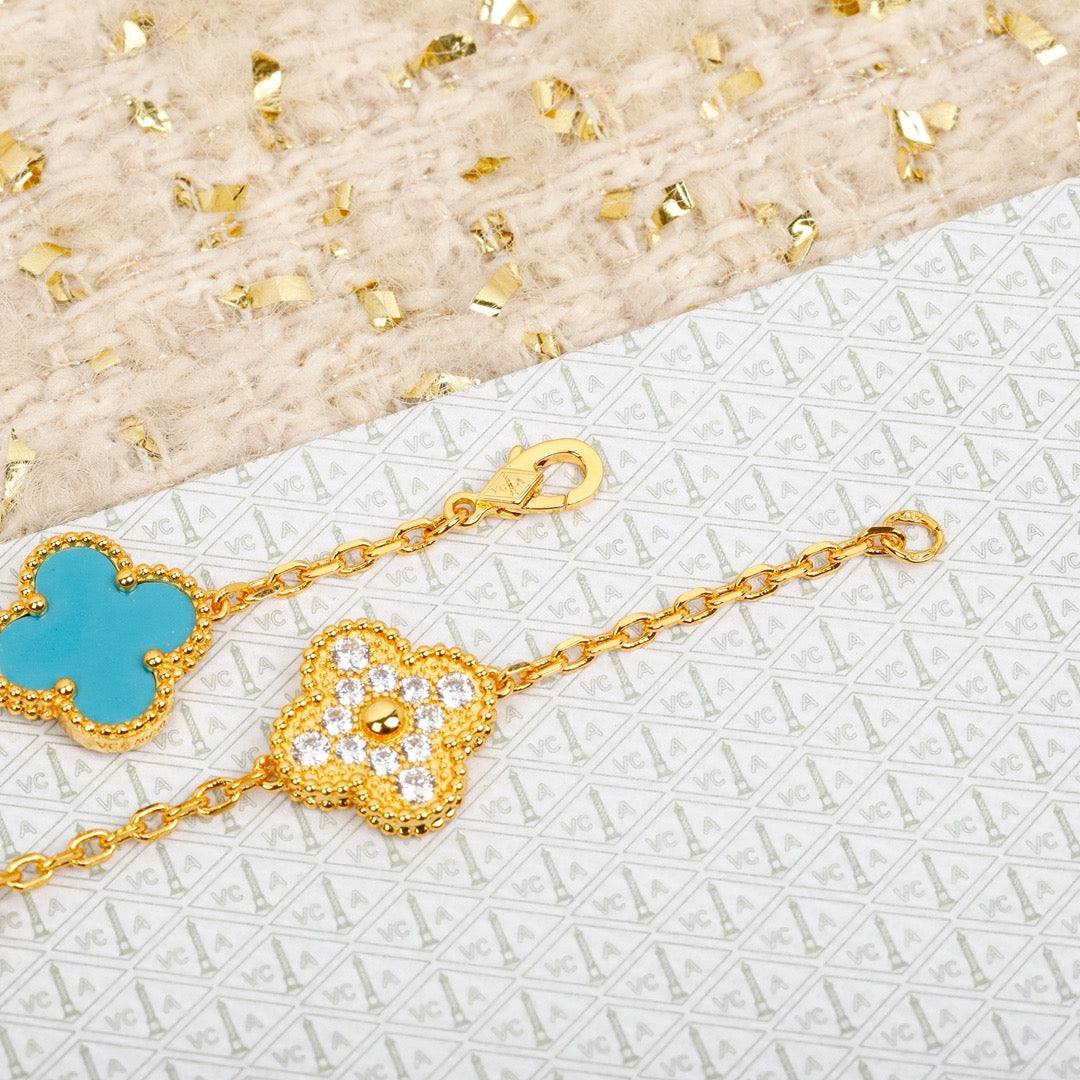 Van Cleef & Arpels Necklace