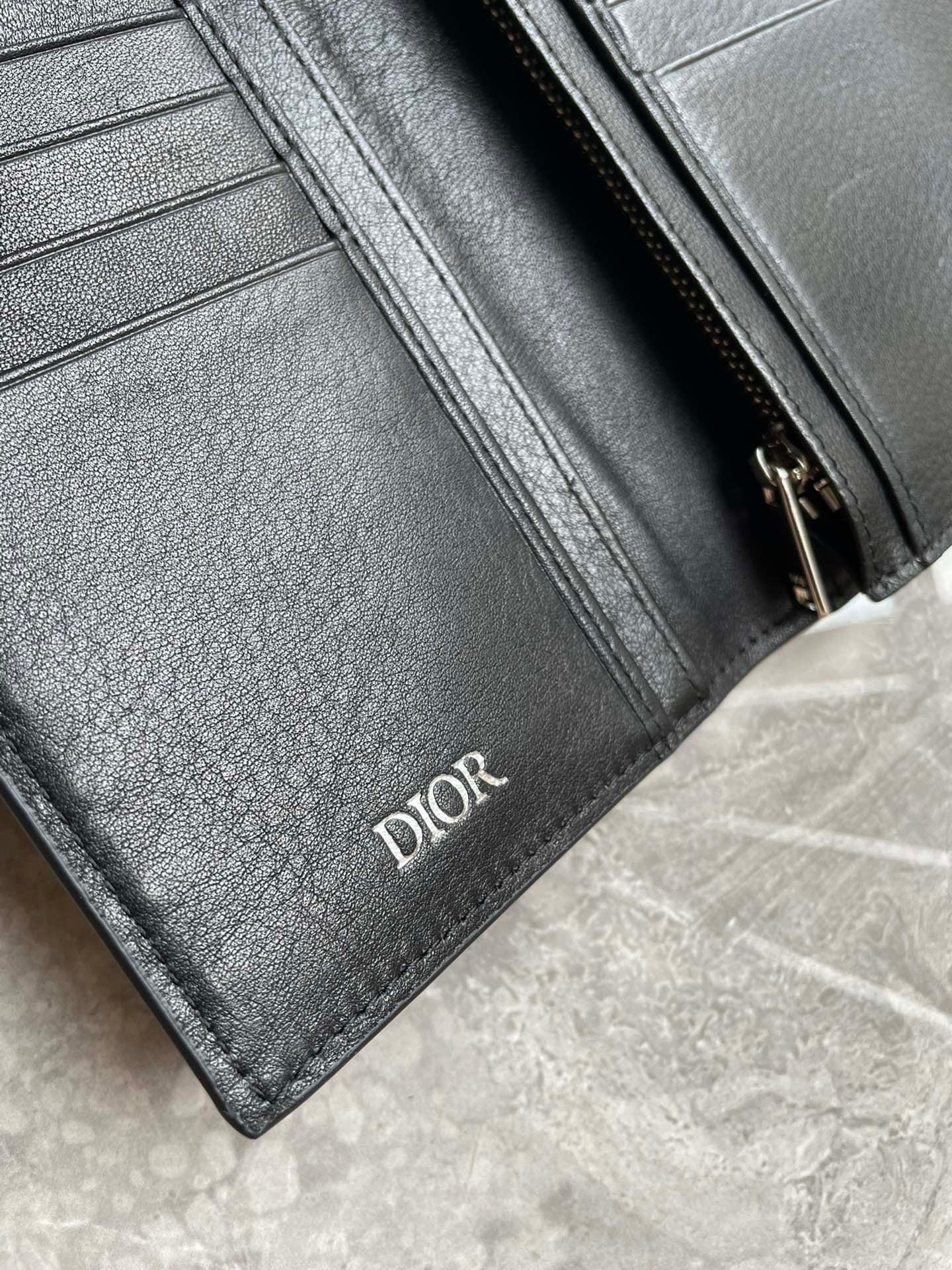 Dior Wallet