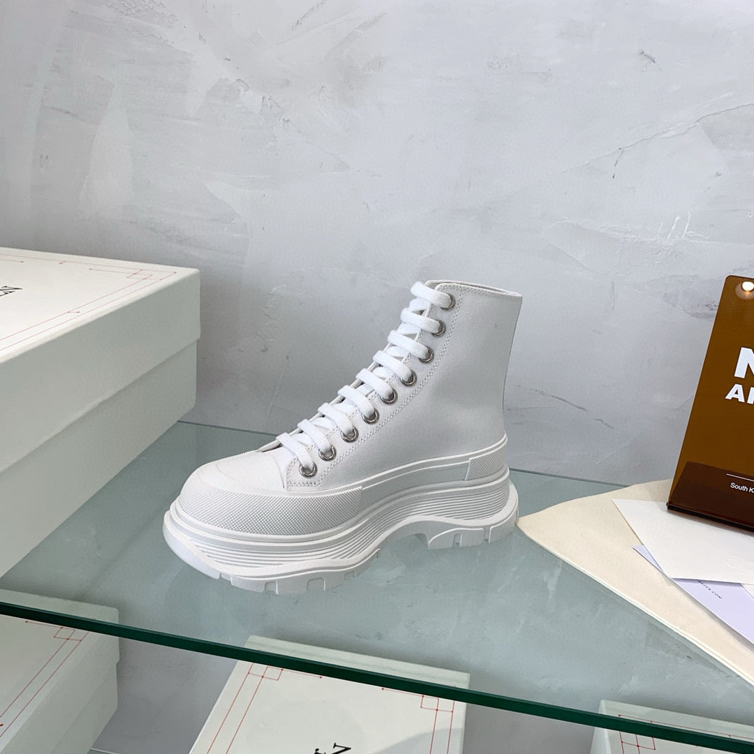 Alexander McQueen Sneakers