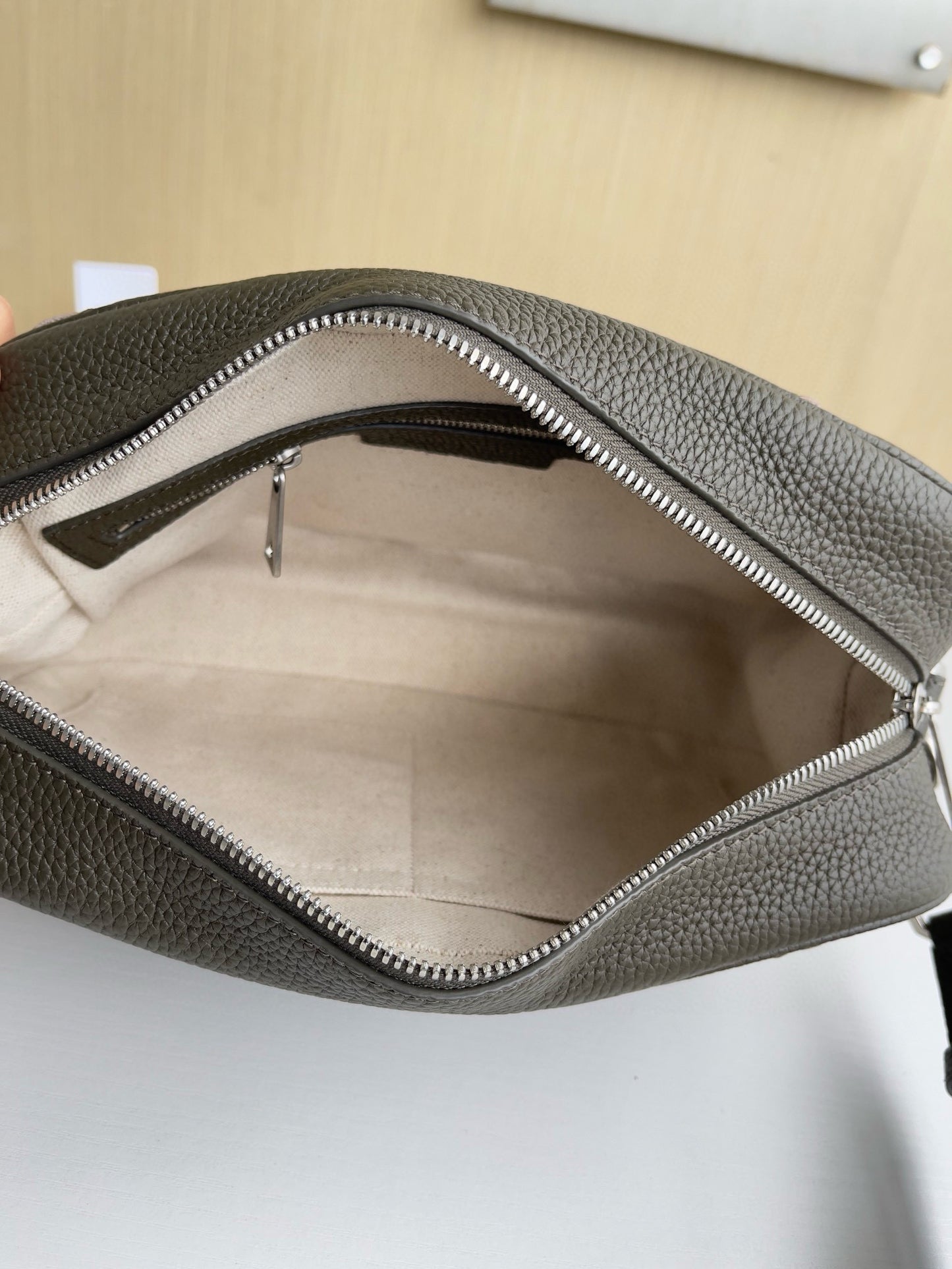 Bottega Veneta Messenger Bag