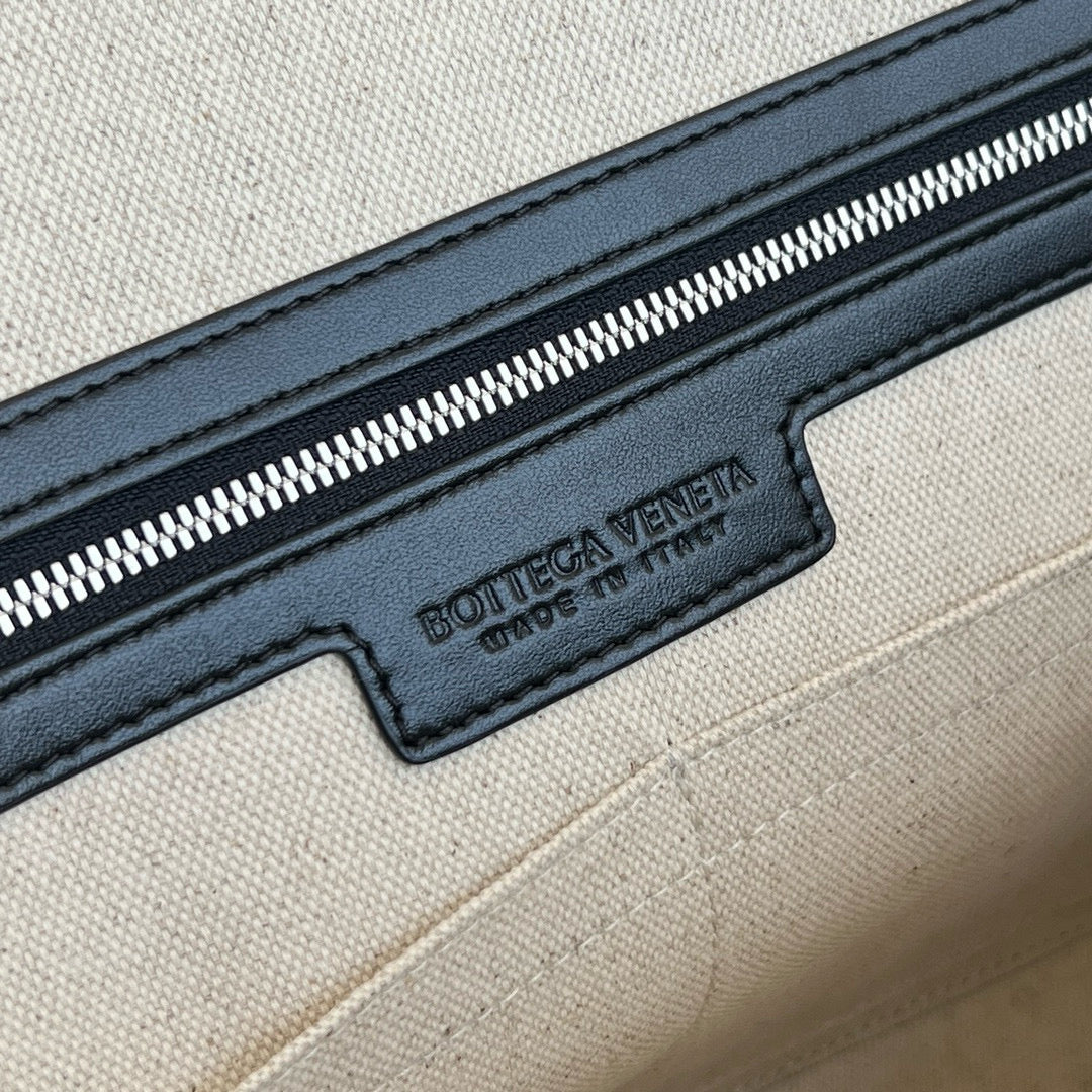 BV BRIEFCASE