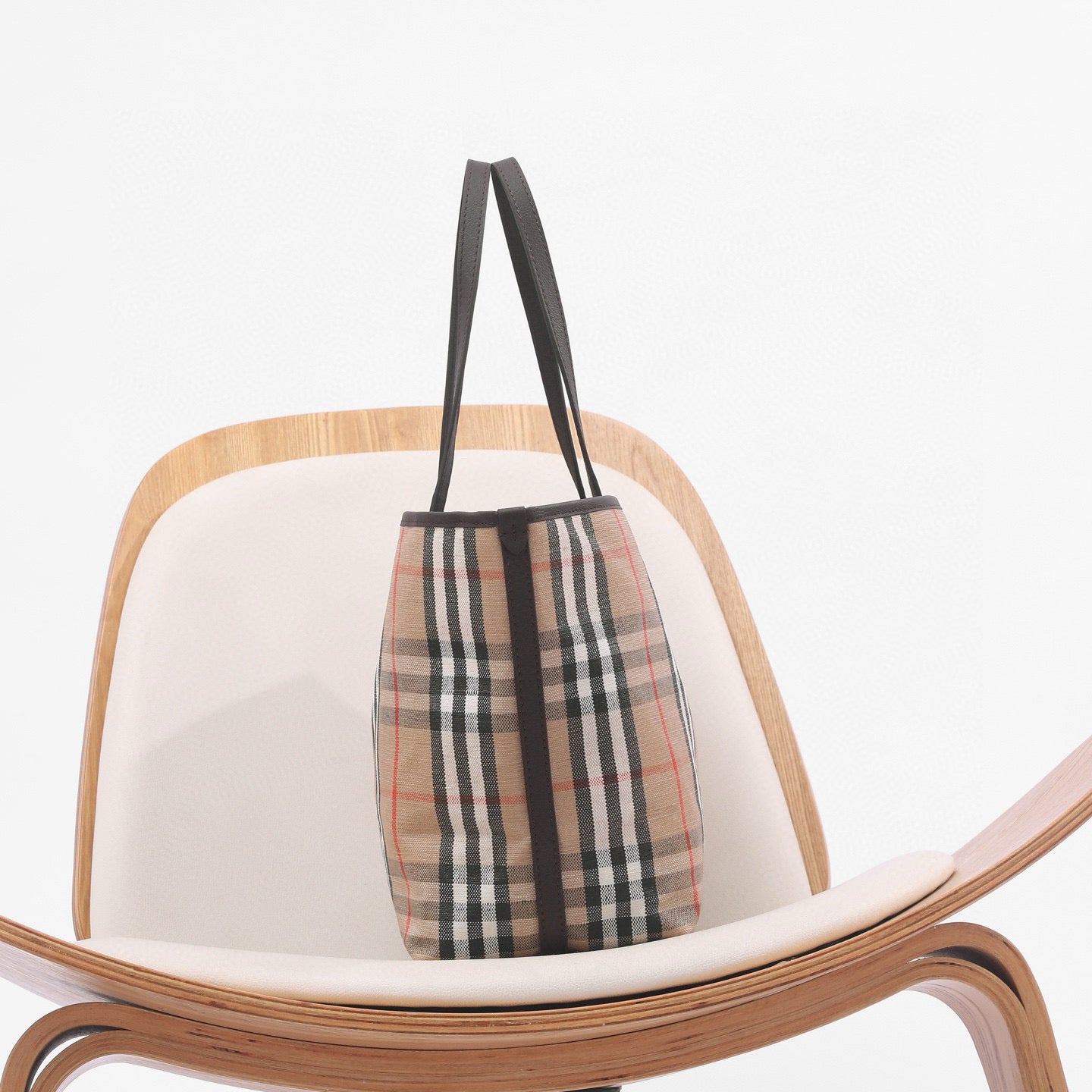 Burberry Highlands Shoulder Bag(38CM*16.5CM*28CM)