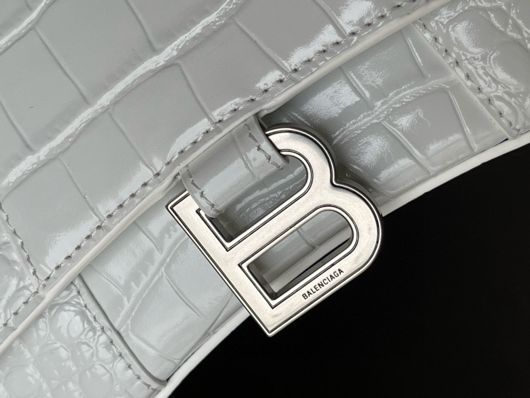 BLCG Hourglass Crocodile Top-handle Handbag
(19x8x21cm)
