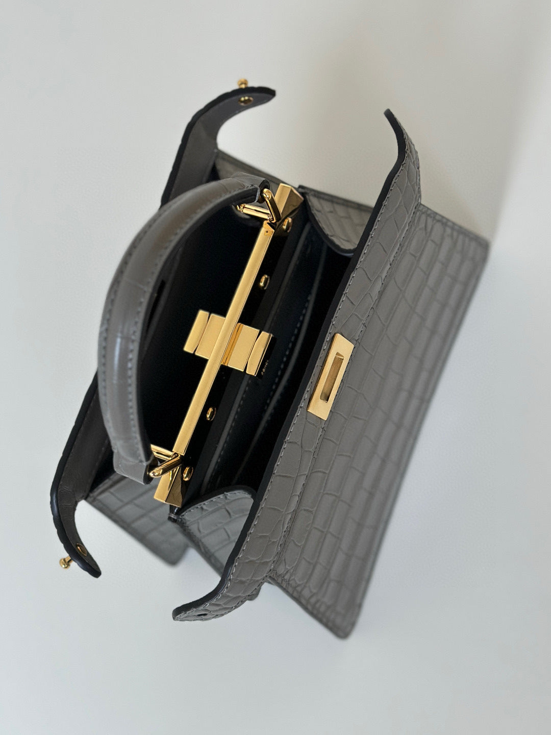 Fendi Peekaboo ISeeU Petite Precious Skin Bag