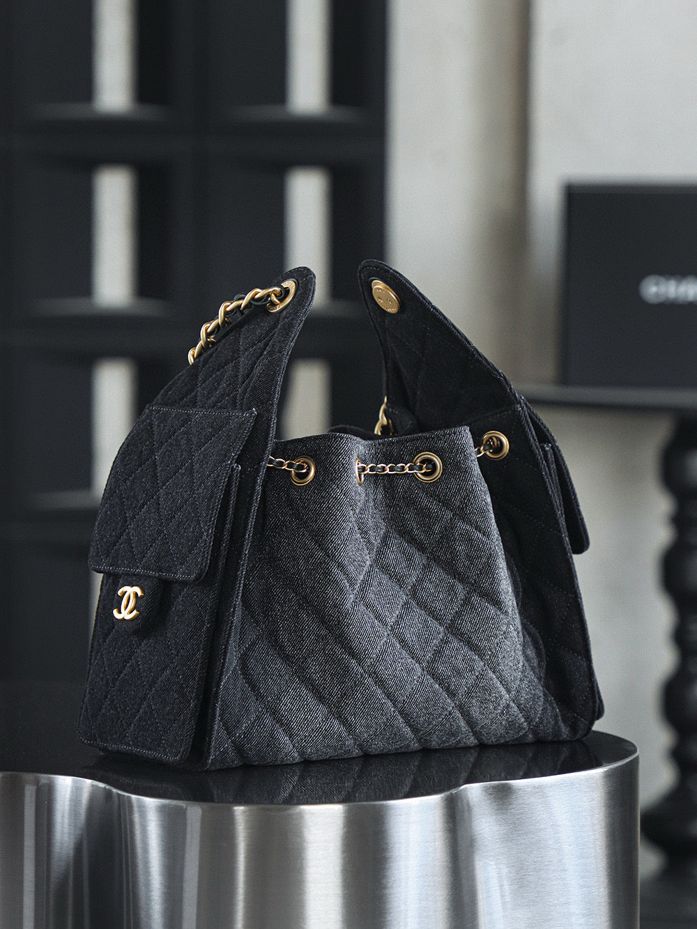 Chanel Shoulder 25Bag (small)