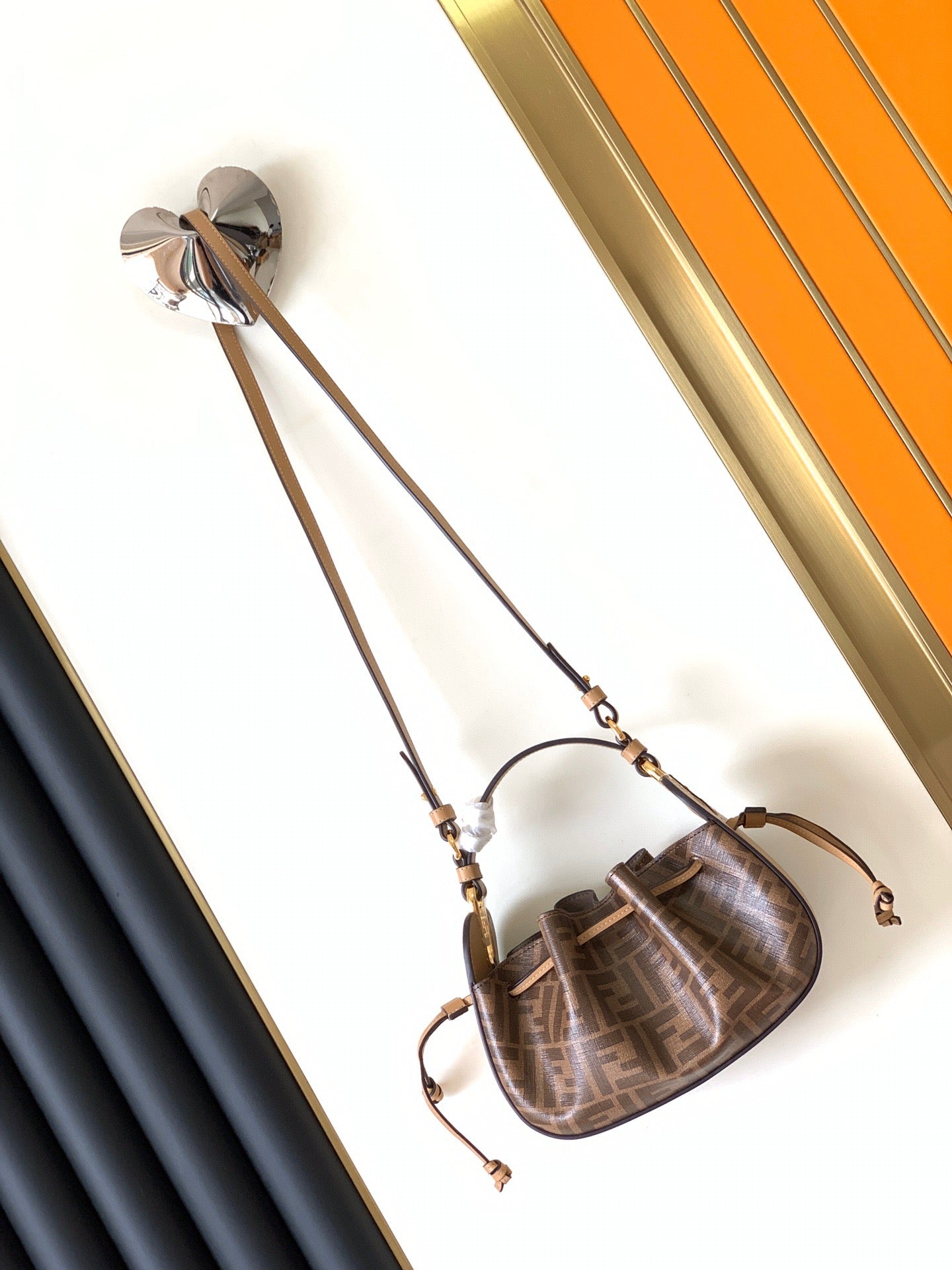 Mini bandolera Fendi