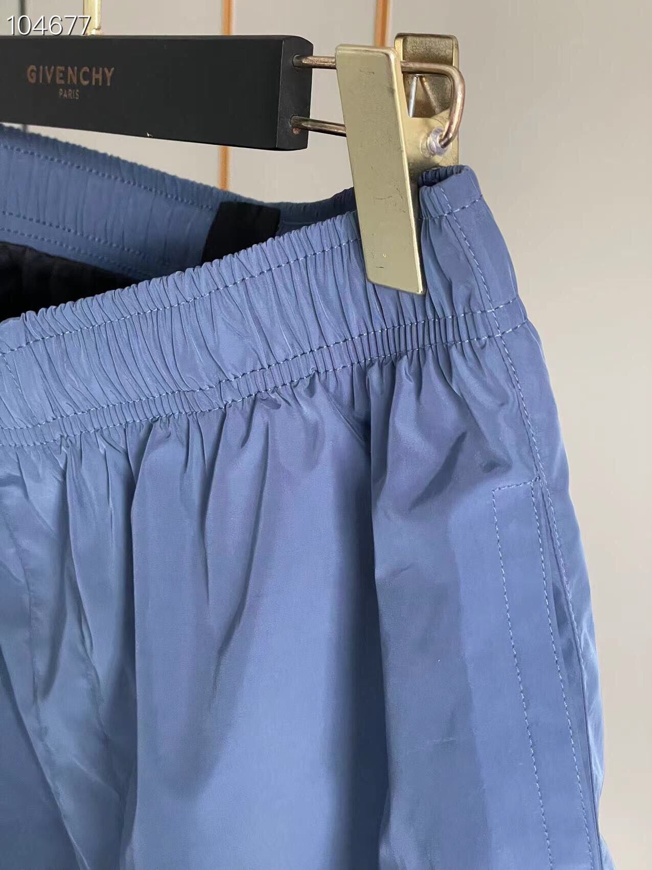 PANTALÓN CORTO GIVENCHY