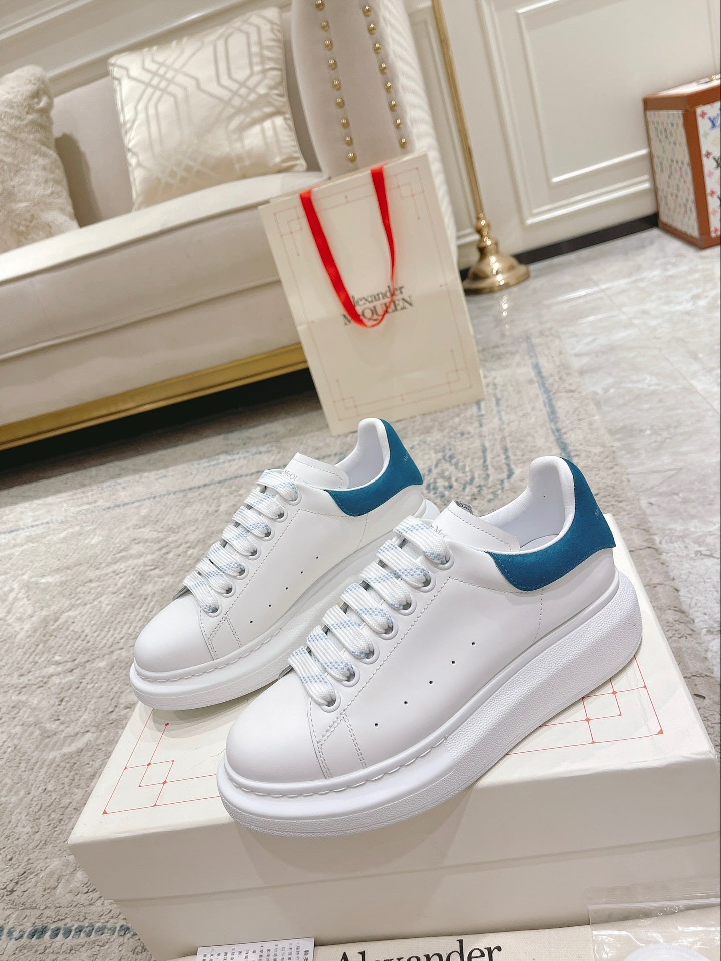 Alexander McQueen Sneakers