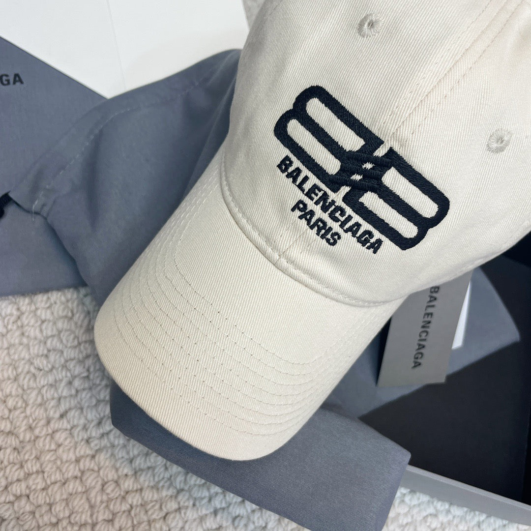 Balenciaga Cap