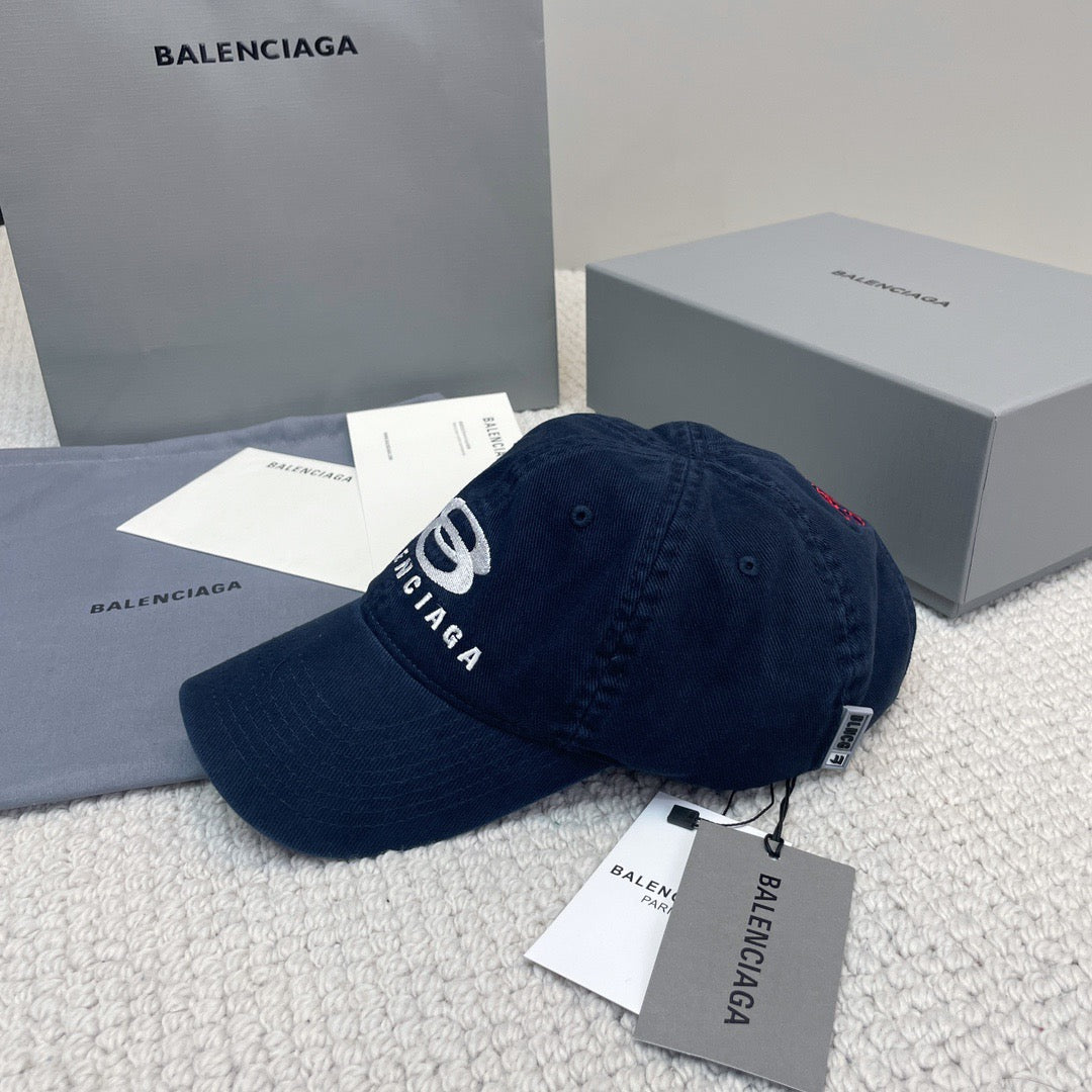 Balenciaga Cap