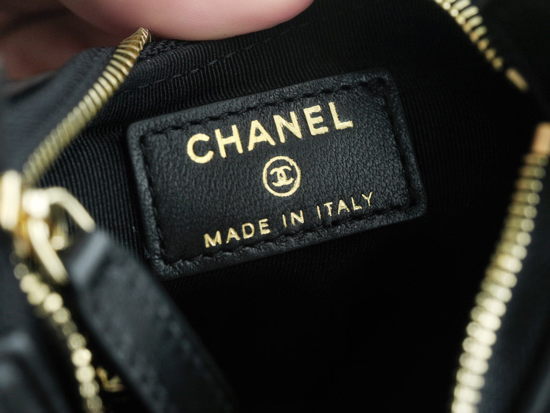 Chanel 23p Hobo Bag (small)