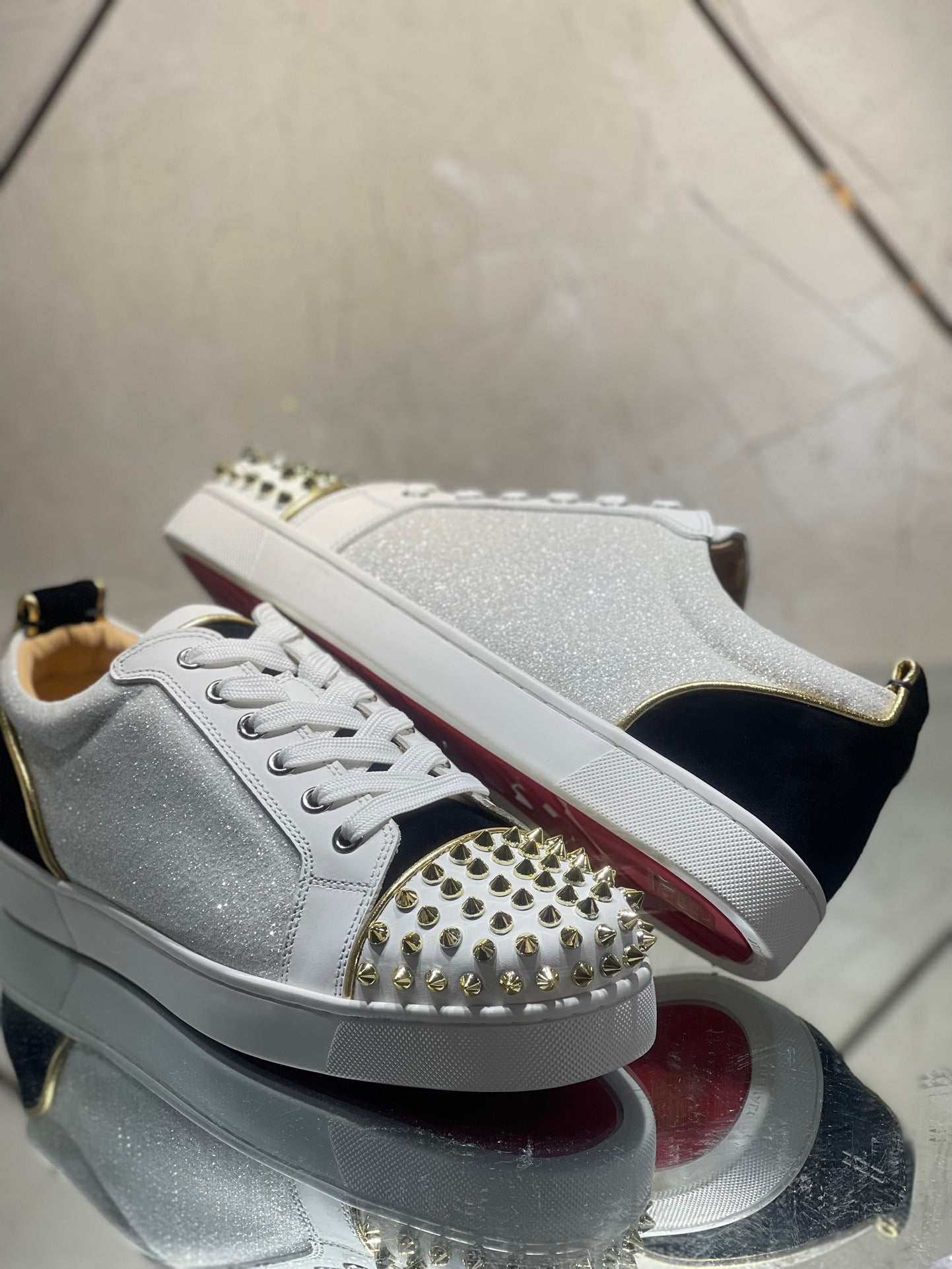 Christian Louboutin Sneakers