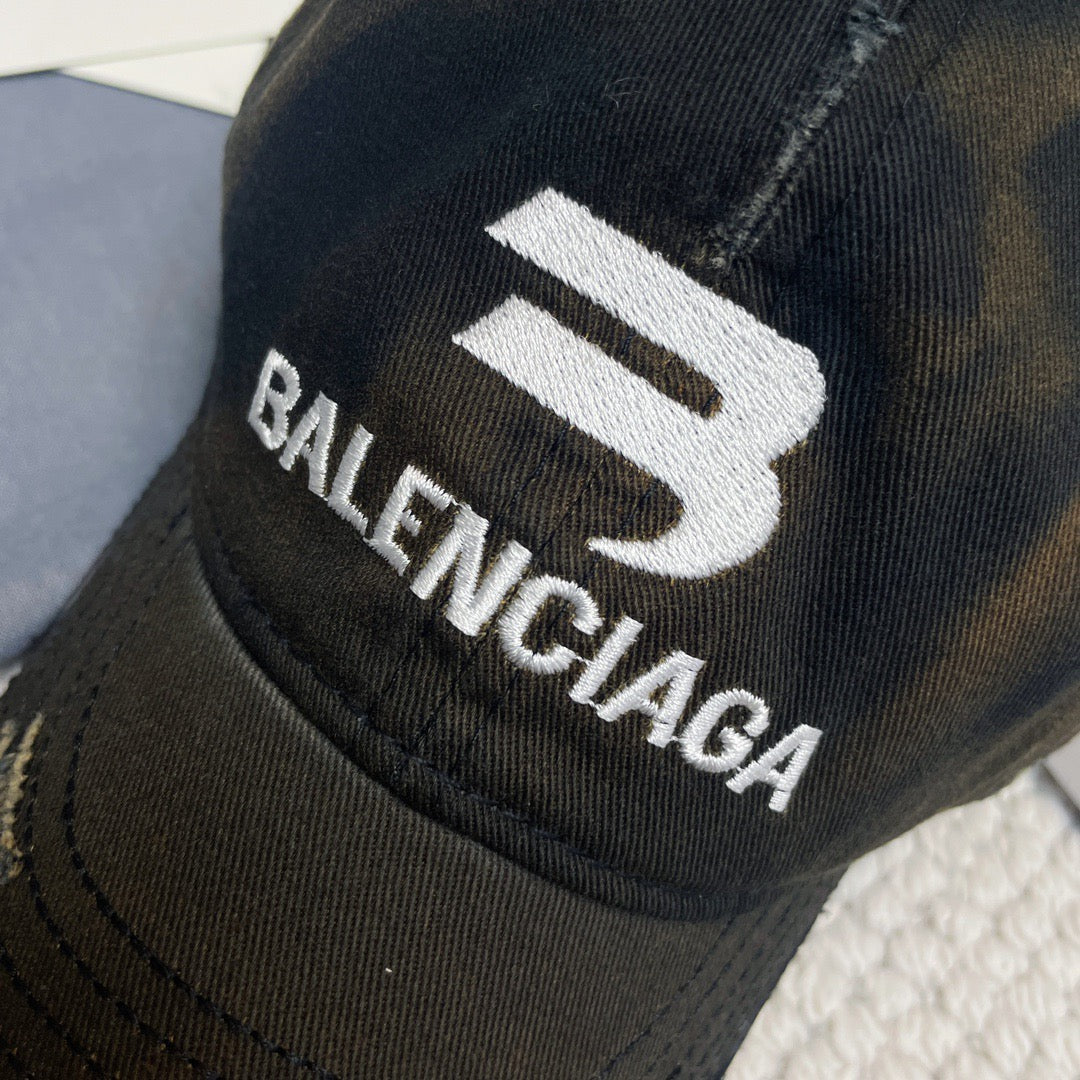 Balenciaga Cap