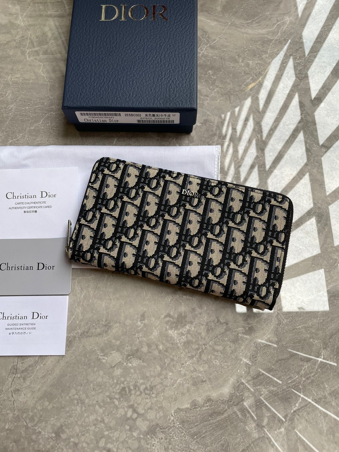 Dior Wallet