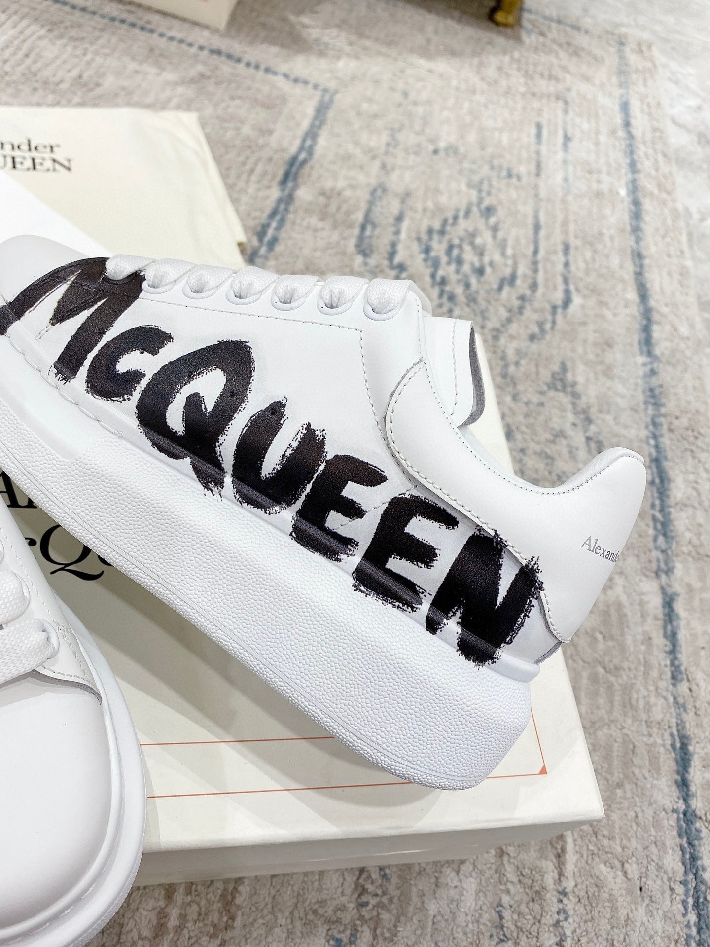 Alexander McQueen Sneakers