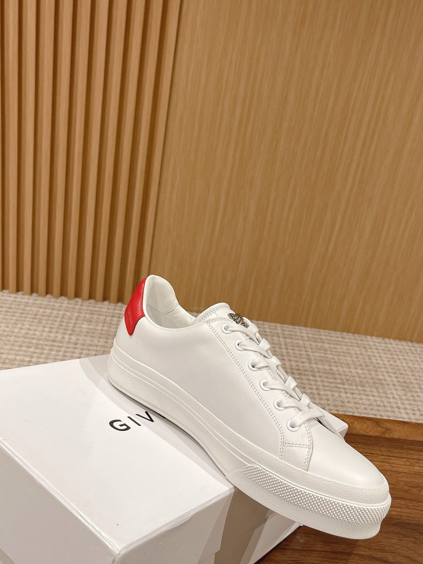 Givenchy Sneakers