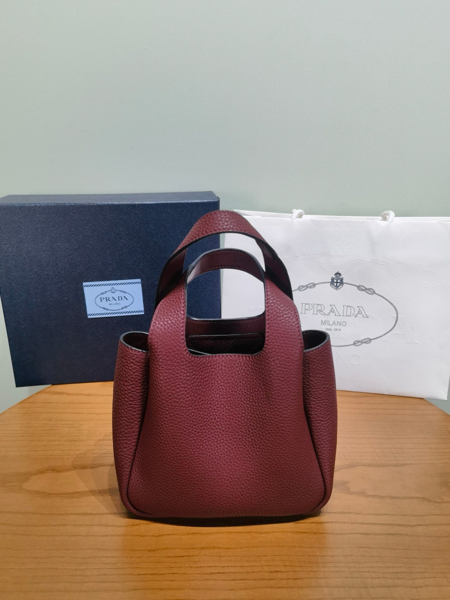 Prada Tote Basket Bag 25x21.5x14cm