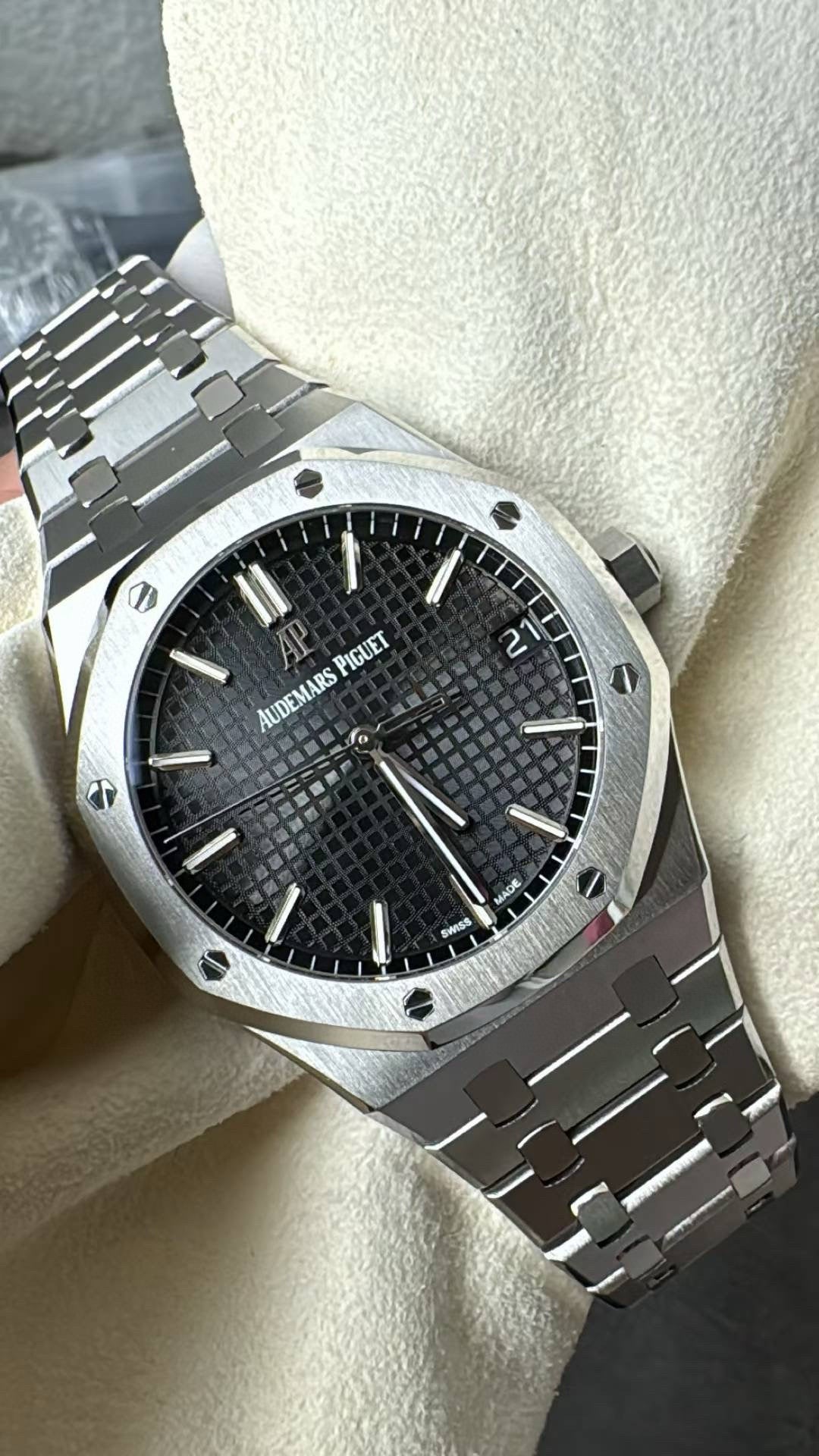 Audemars Piguet Royal Oak Selfwinding 15500ST 41mm