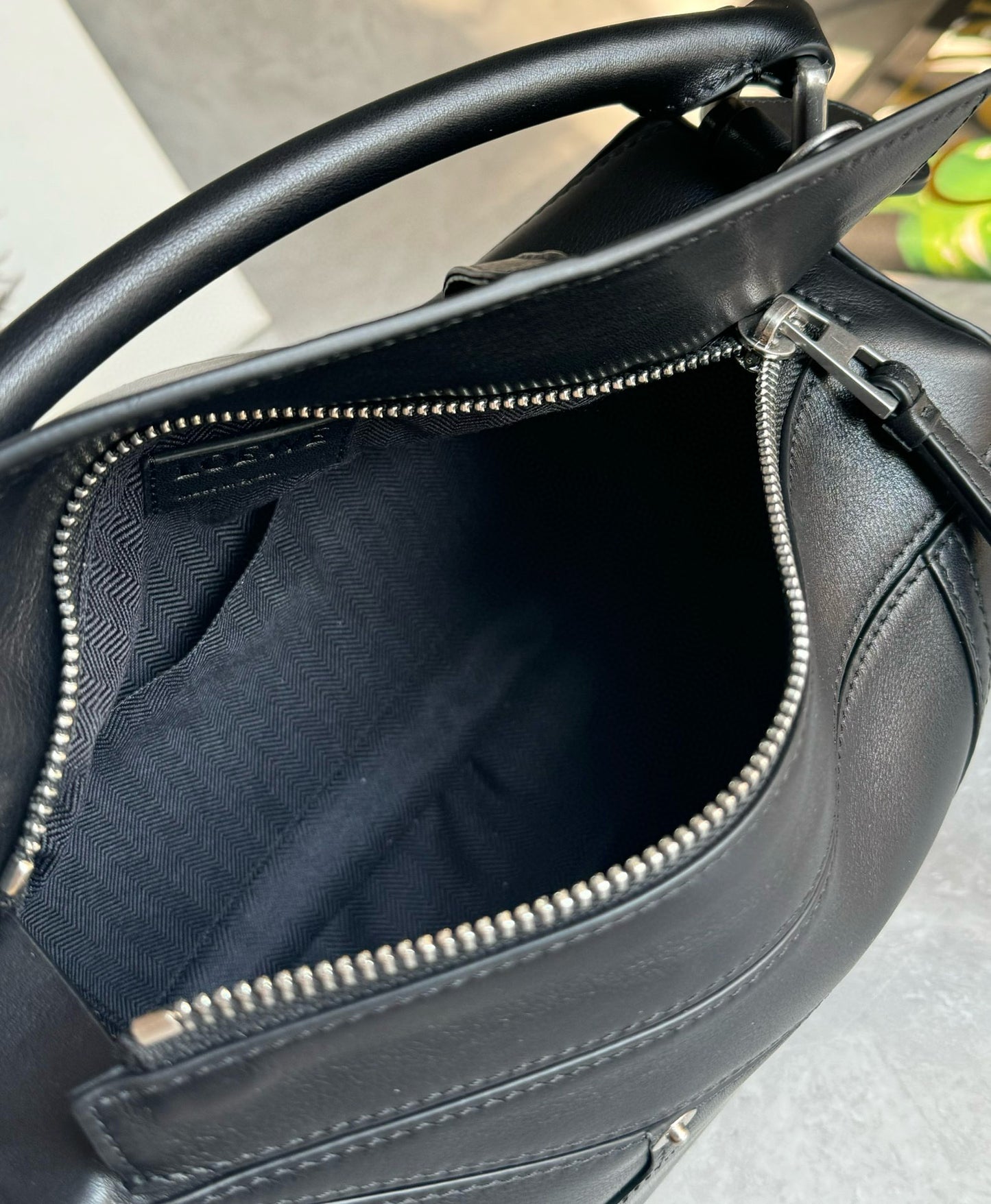 Loewe Puzzle Panta Shoulder Bag(24x10.5x16.5cm)