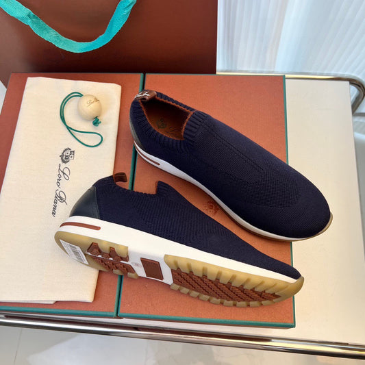 LP Sneakers