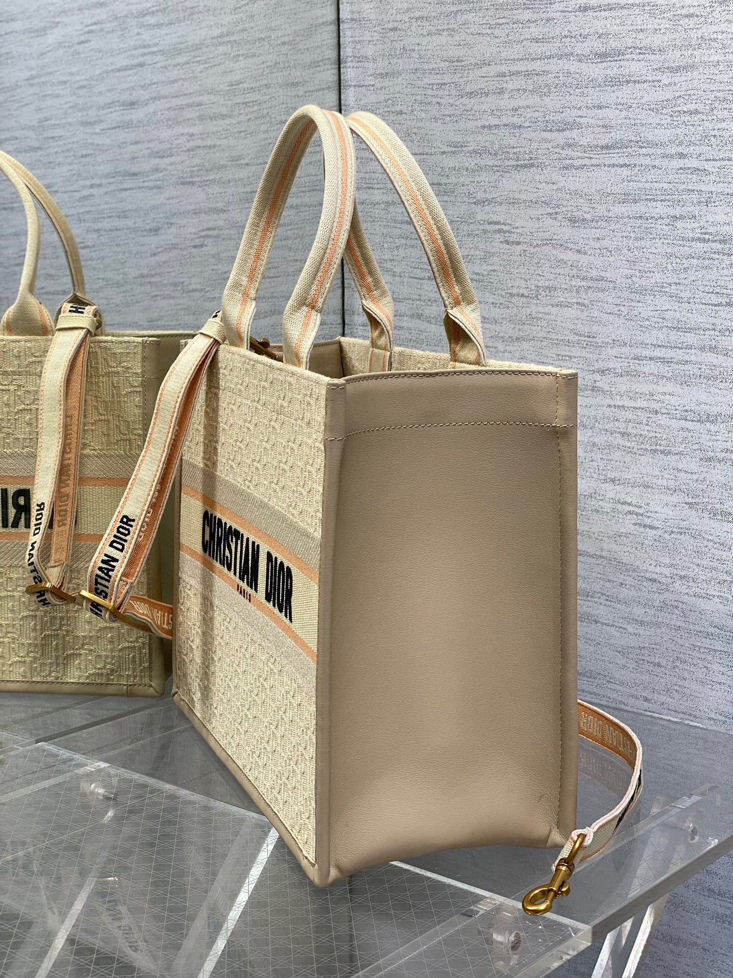 Dior Tote  36x16x27cm
