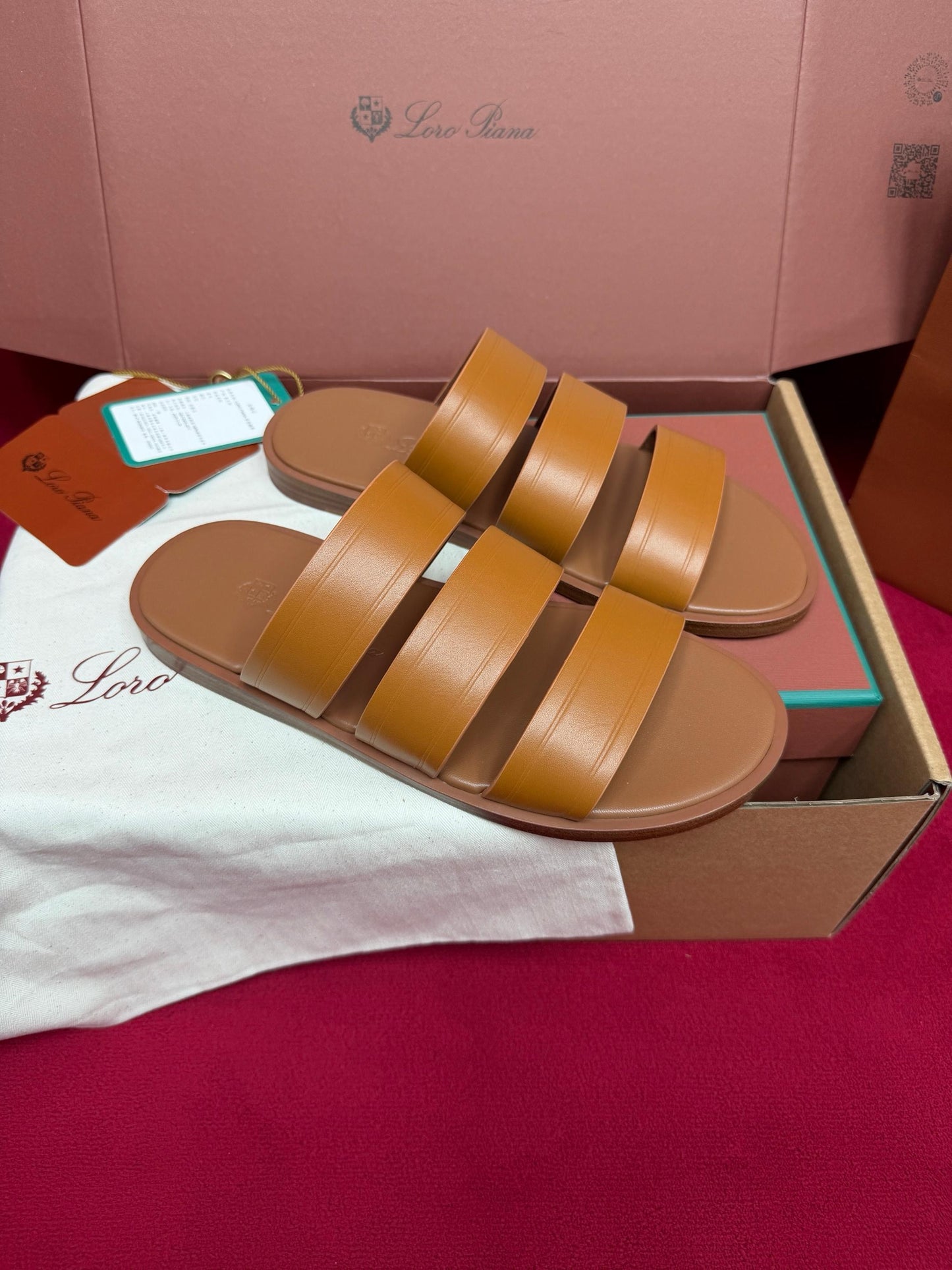 LP Sandal