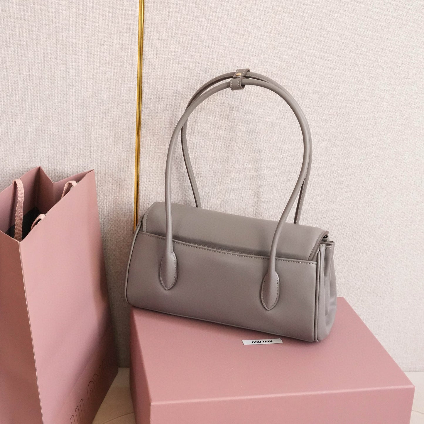 Miu Miu Shoulder Bag 28x15x11cm