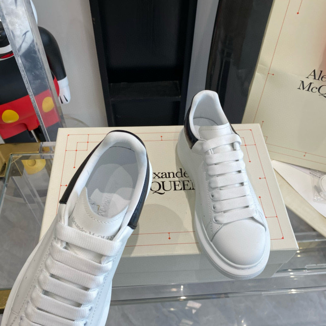 Alexander McQueen Sneakers