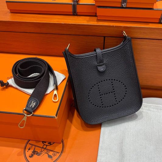 Hermes Evelyne 17