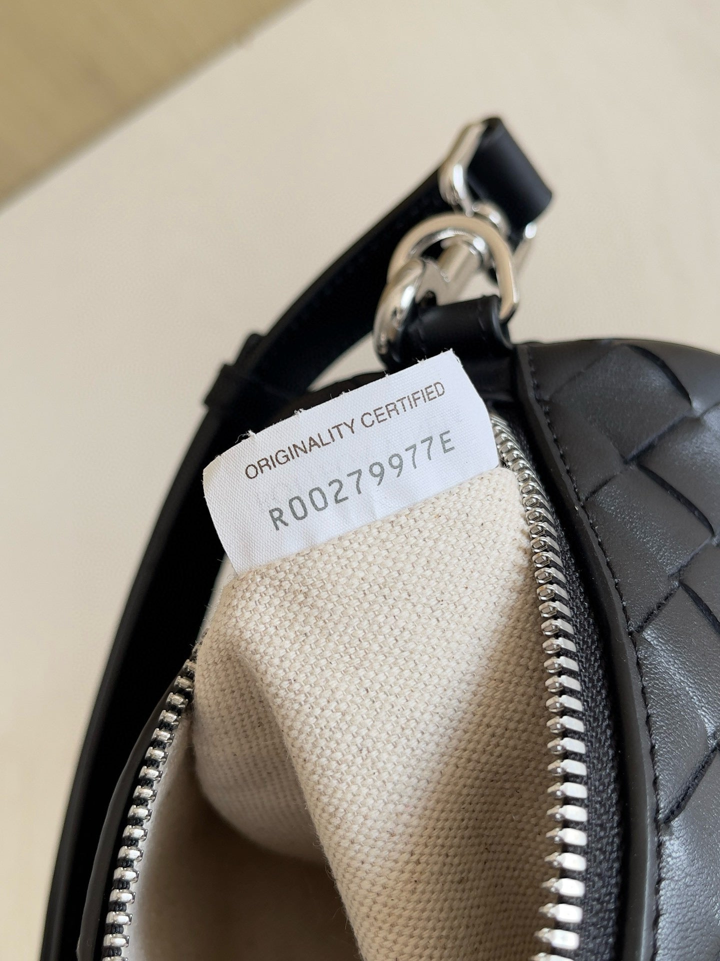 BV Cylinder Bag Mini