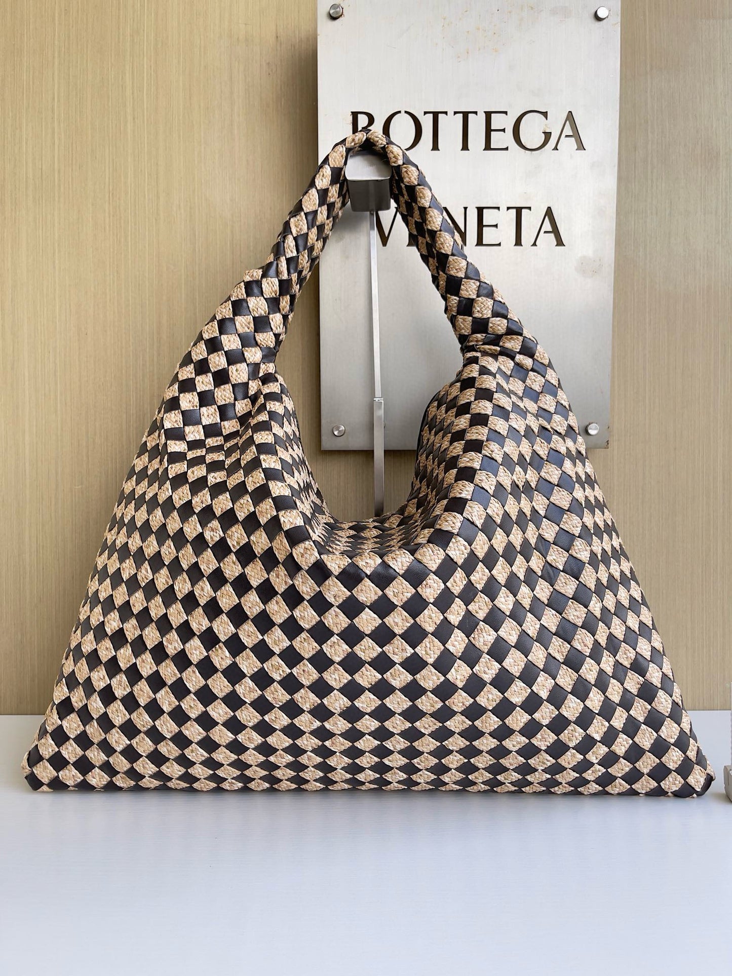 BV Hop Shoulder Bag 54x24x13cm