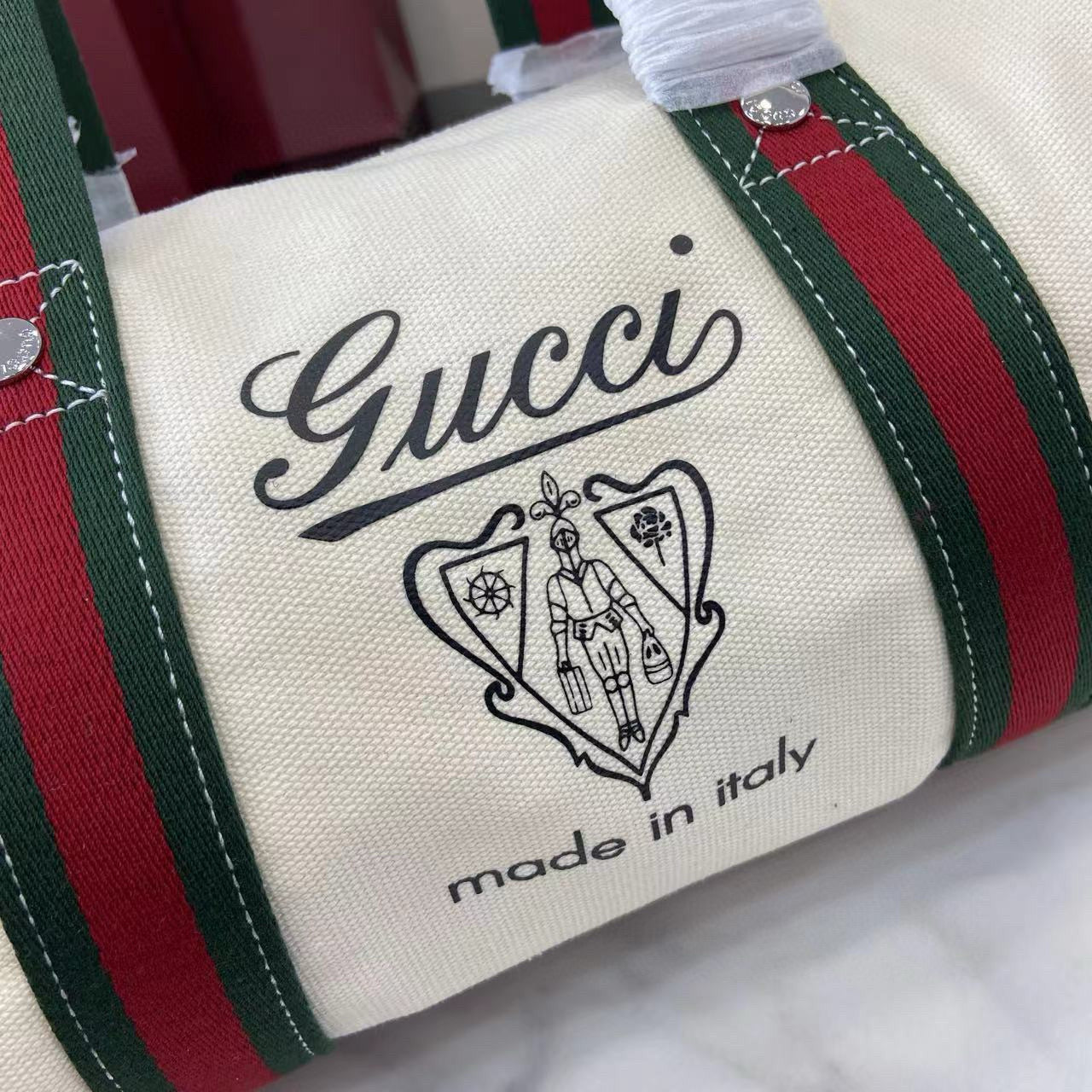 Gucci Duffle Bag 30x16x15CM