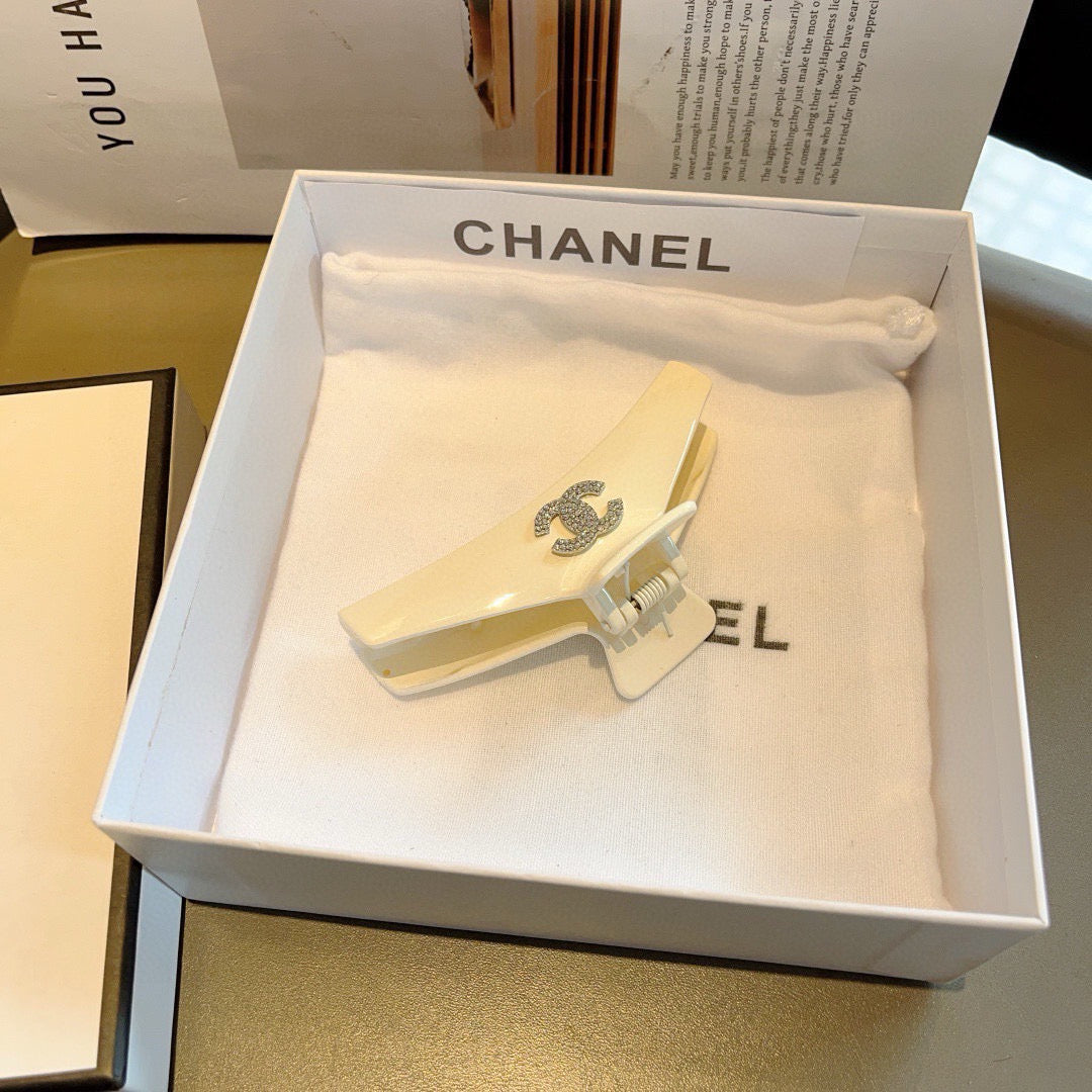 Chanel Hairpin
