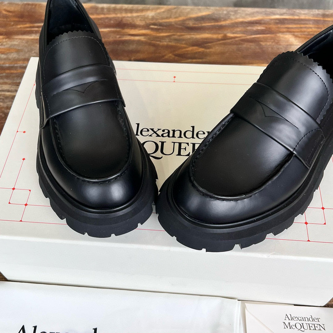 Alexander McQueen Loafers