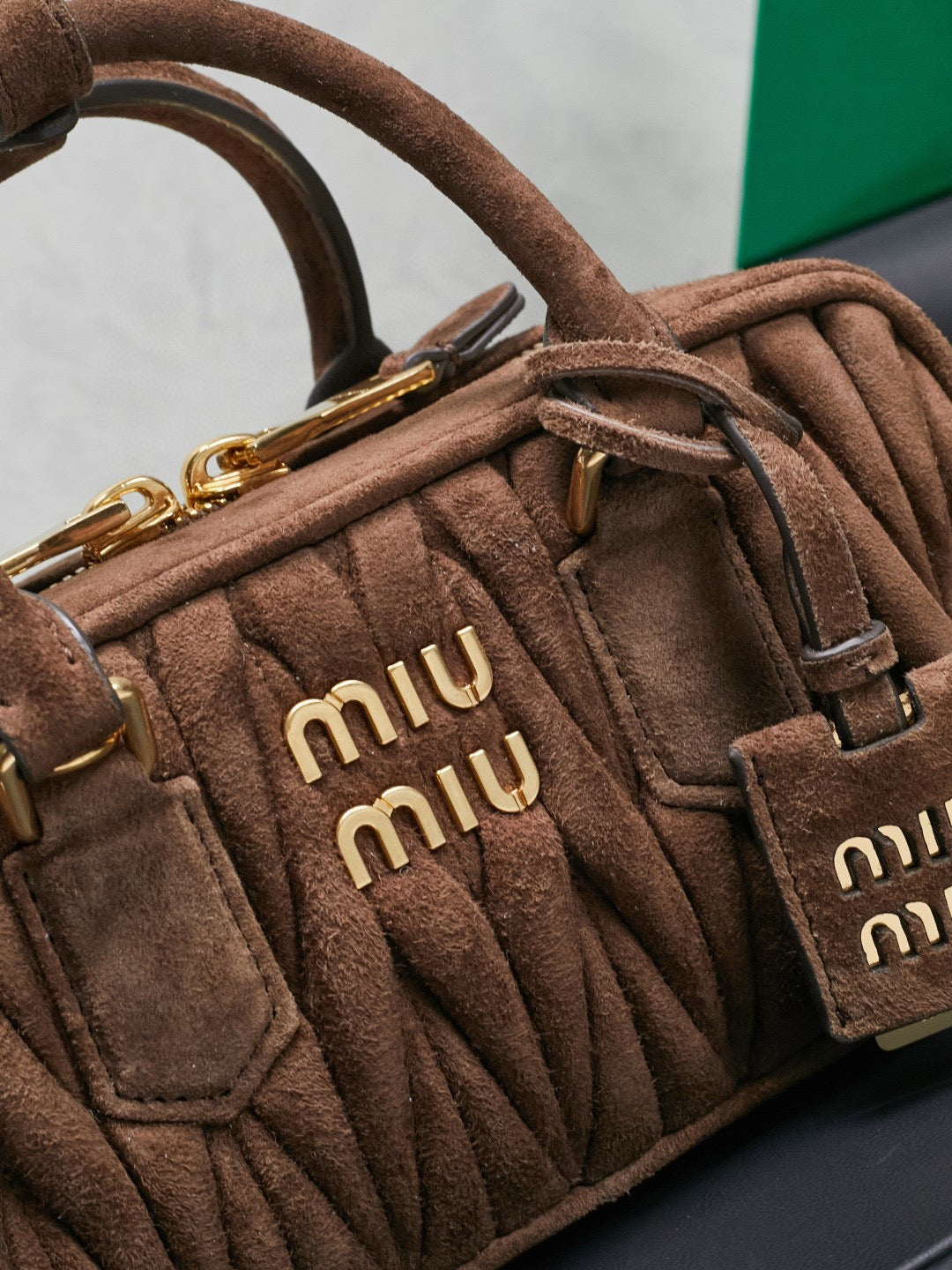 Miu Miu Bowling Bag 22x10.5x7.5cm